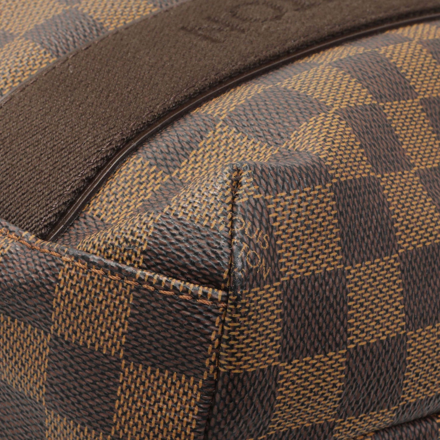 Exclusive Louis Vuitton Damier Ebene Cabas Beaubourg — Alternate View 7