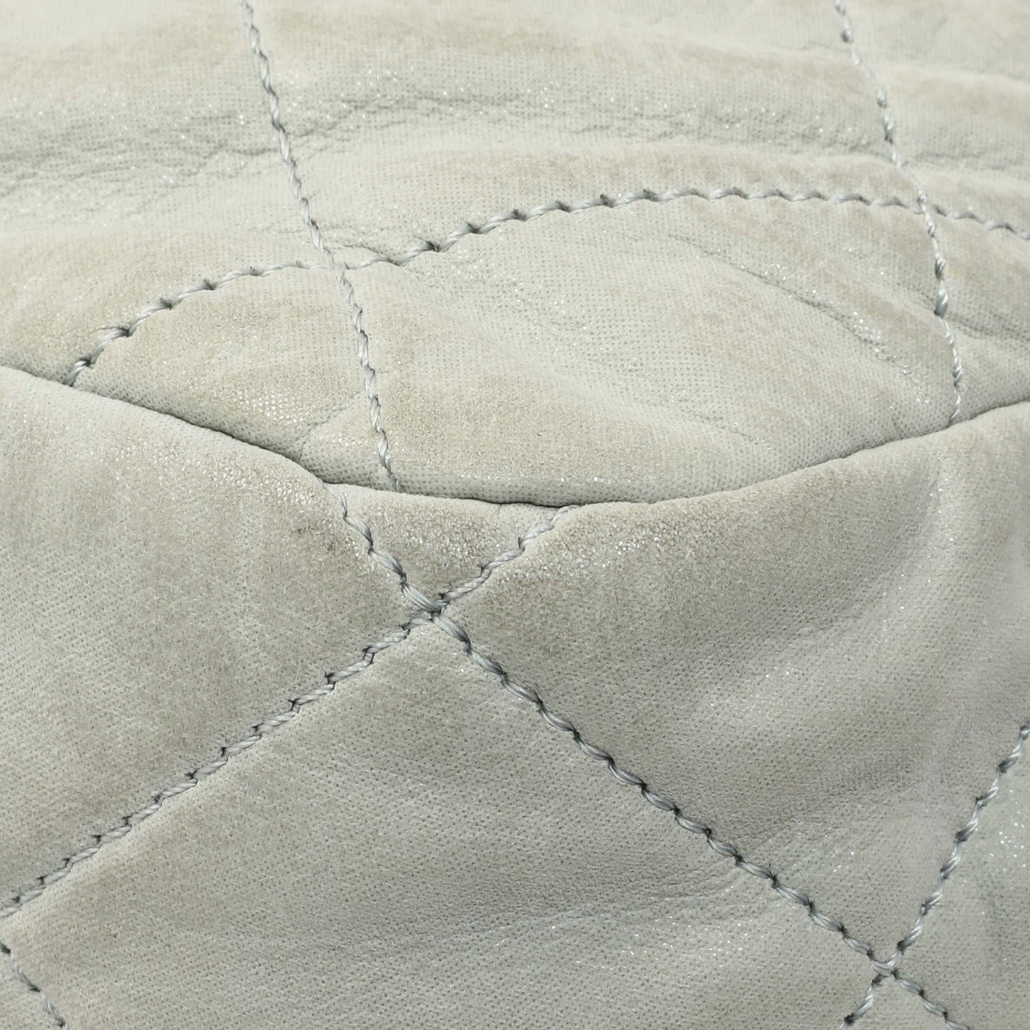 Exclusive Chanel Grey Quilted Iridescent Calfskin Leather Chic Quilt Flap Bag — Alternate View 7