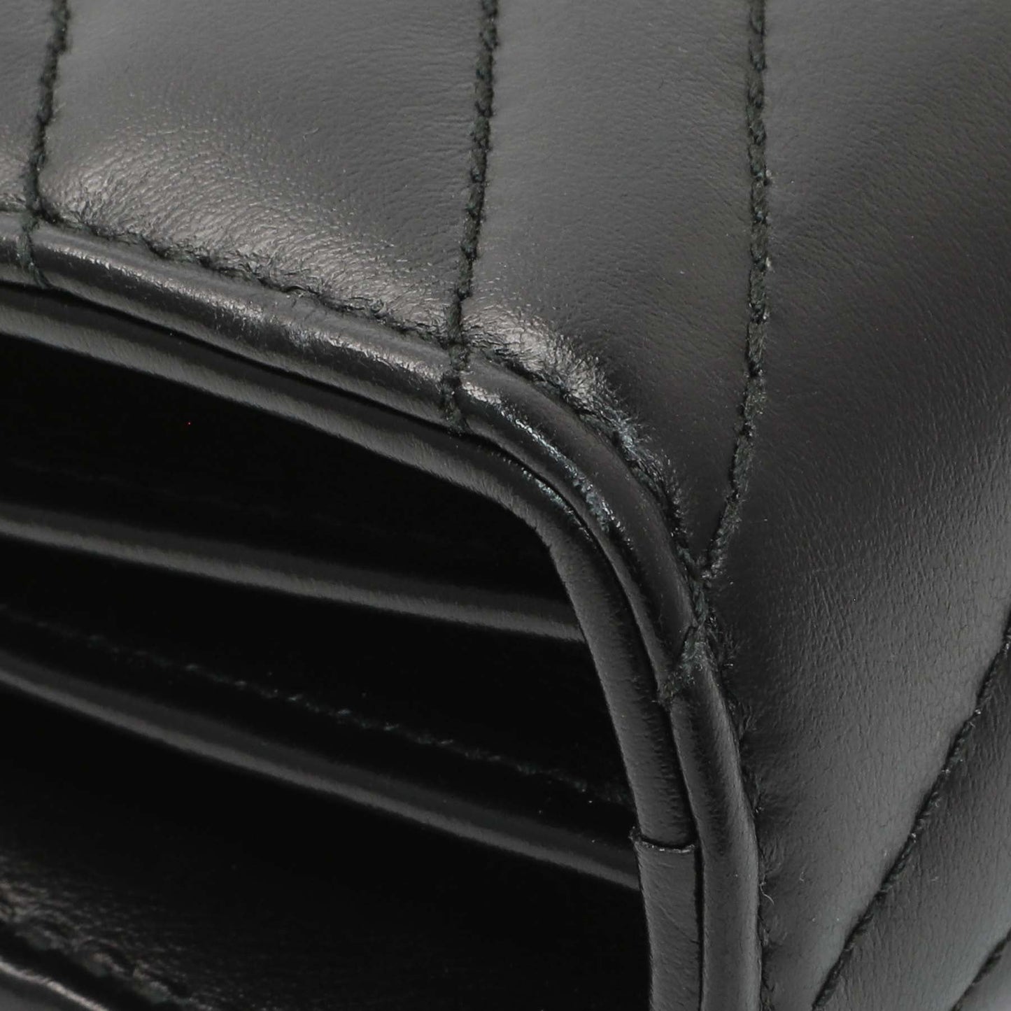 Exclusive Gucci Black Calfskin Matelasse GG Marmont Chain Wallet — Lifestyle View