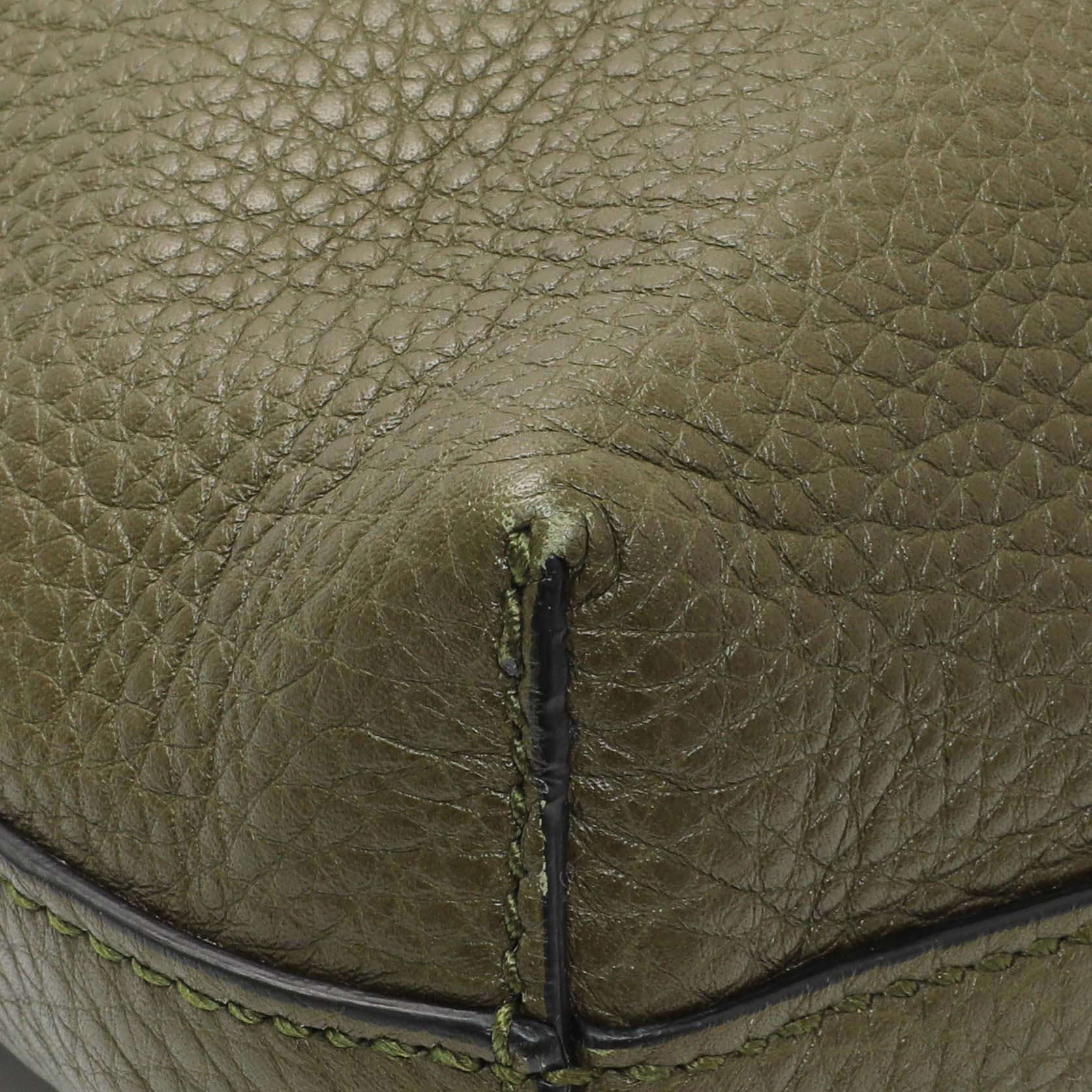 Exclusive Gucci Green Pebbled Calfskin Medium Soho Messenger Bag — Lifestyle View