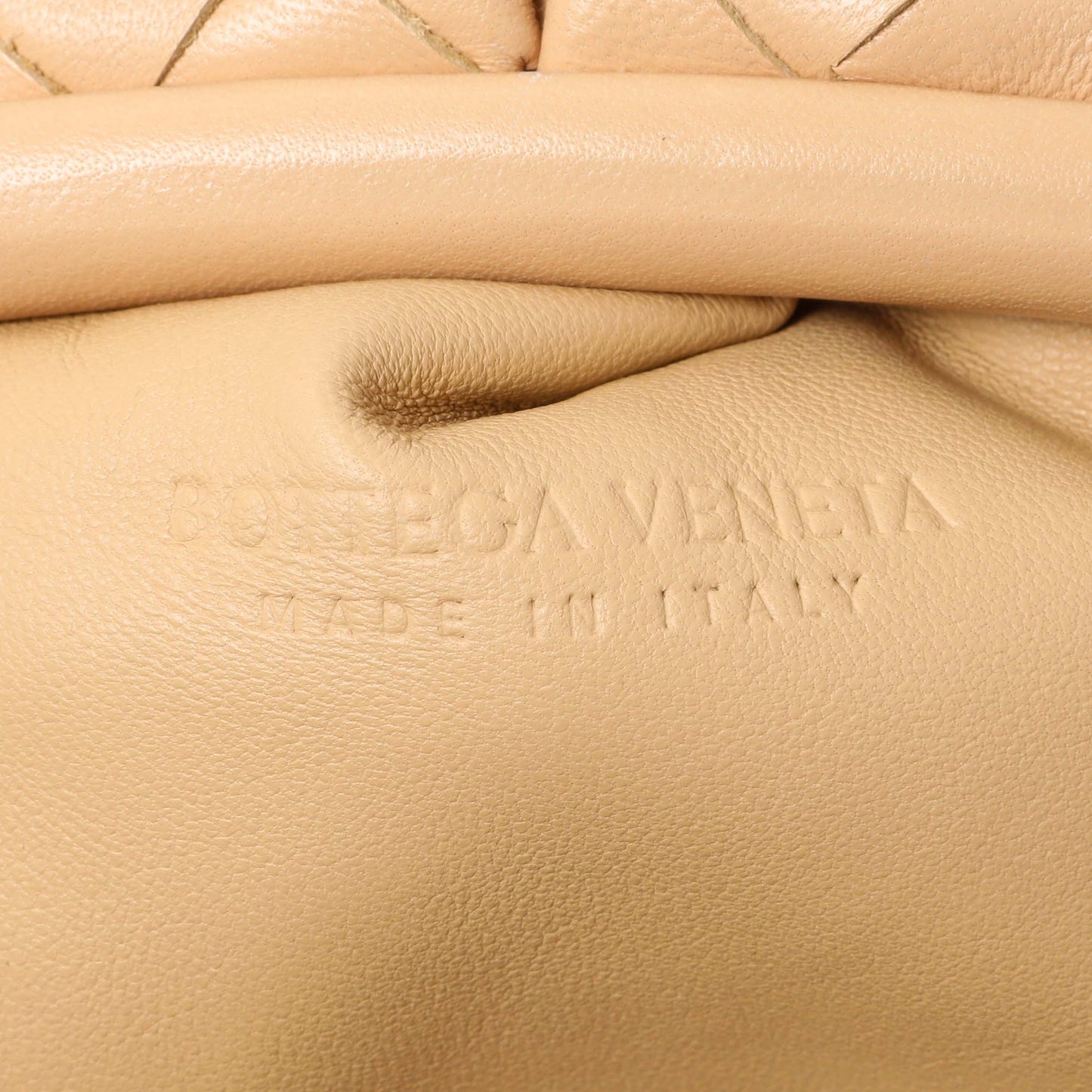 Exclusive Bottega Veneta Almond Nappa Maxi Intrecciato The Pouch Oversized Clutch — Detail View