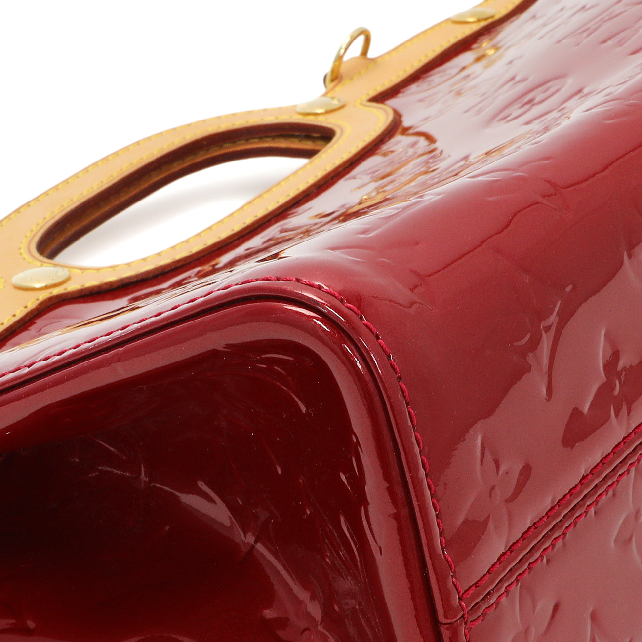 Exclusive Louis Vuitton Pomme D'Amour Vernis Roxbury Drive — Lifestyle View