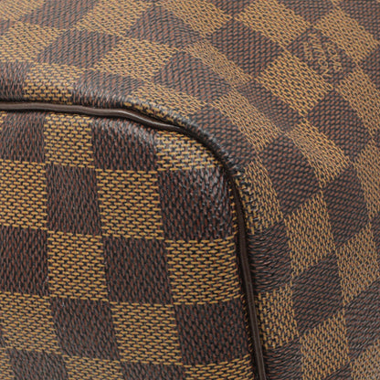 Exclusive Louis Vuitton Damier Ebene Speedy 30 — Lifestyle View