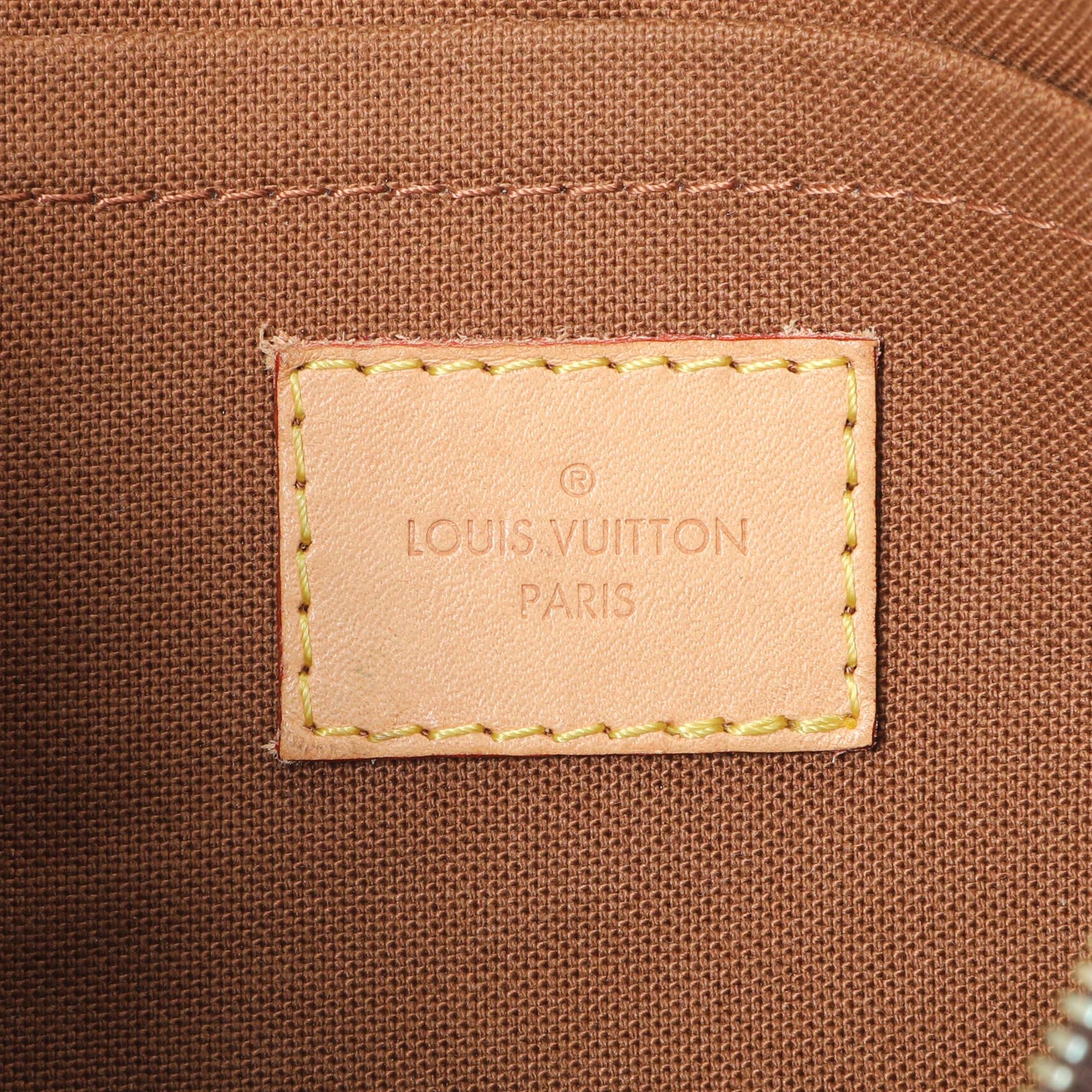 Exclusive Louis Vuitton Monogram Multi Pochette Accessories — Alternate View 10