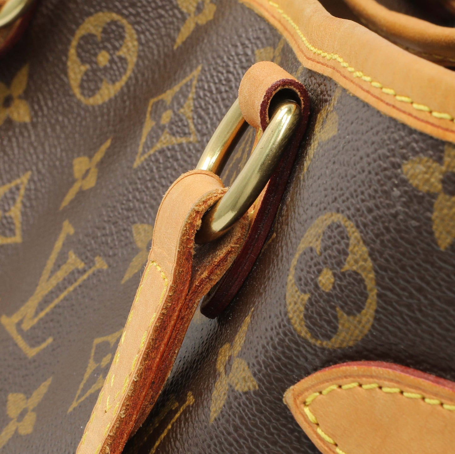 Exclusive Louis Vuitton Monogram Batignolles Horizontal — Alternate View 11