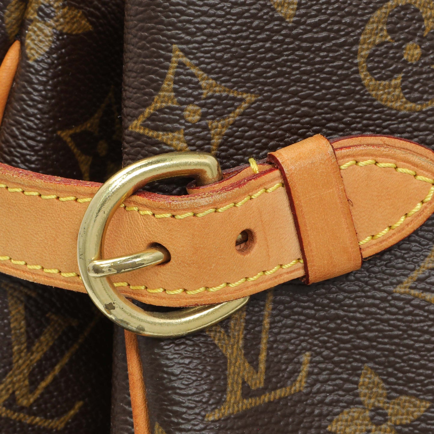 Exclusive Louis Vuitton Monogram Batignolles Horizontal — Alternate View 12