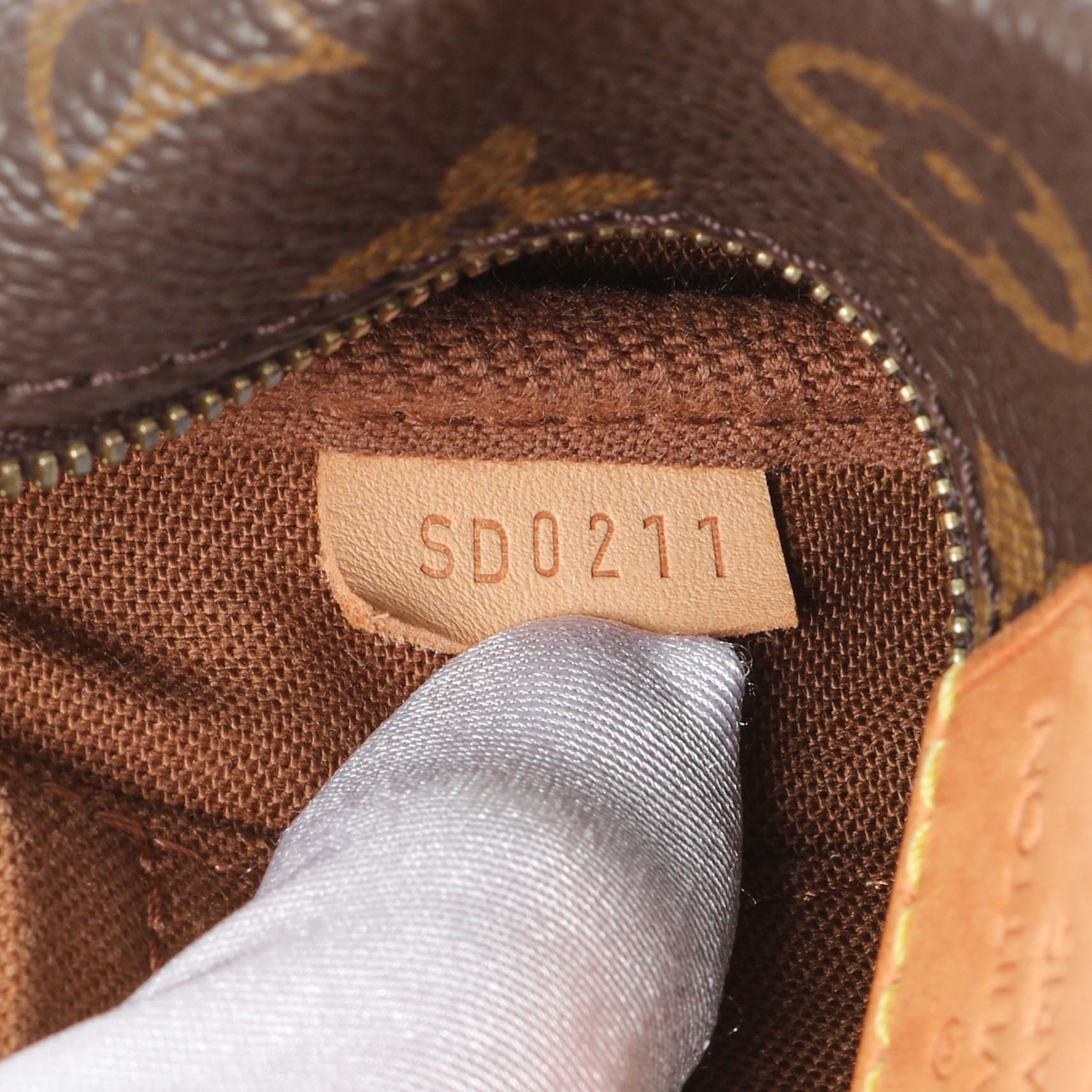 Exclusive Louis Vuitton Monogram Multi Pochette Accessories — Alternate View 12