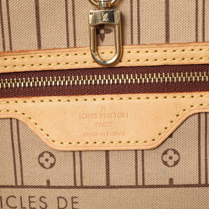 Exclusive Louis Vuitton Monogram Neverfull MM — Alternate View 9