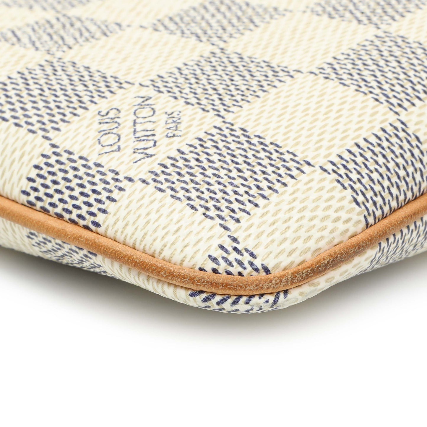 Exclusive Louis Vuitton Damier Azur Pochette Milla MM — Top View