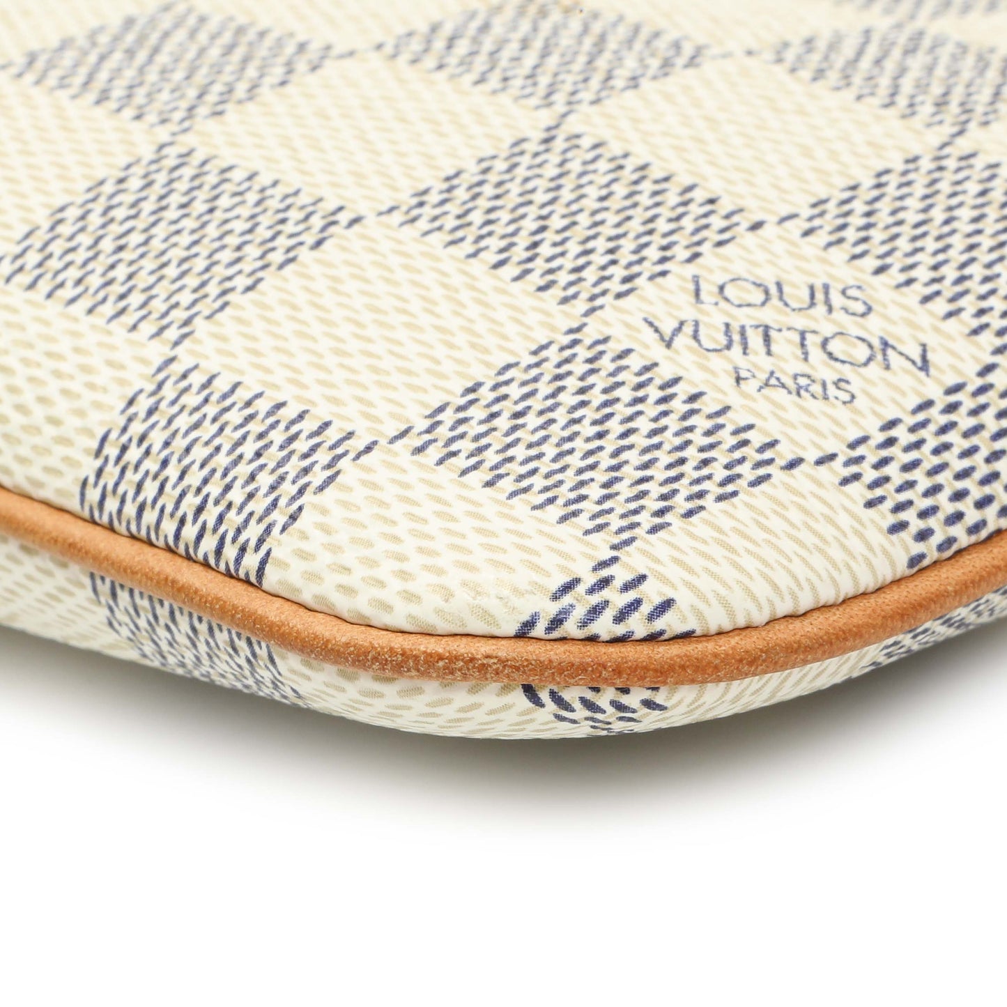 Exclusive Louis Vuitton Damier Azur Pochette Milla MM — Detail View
