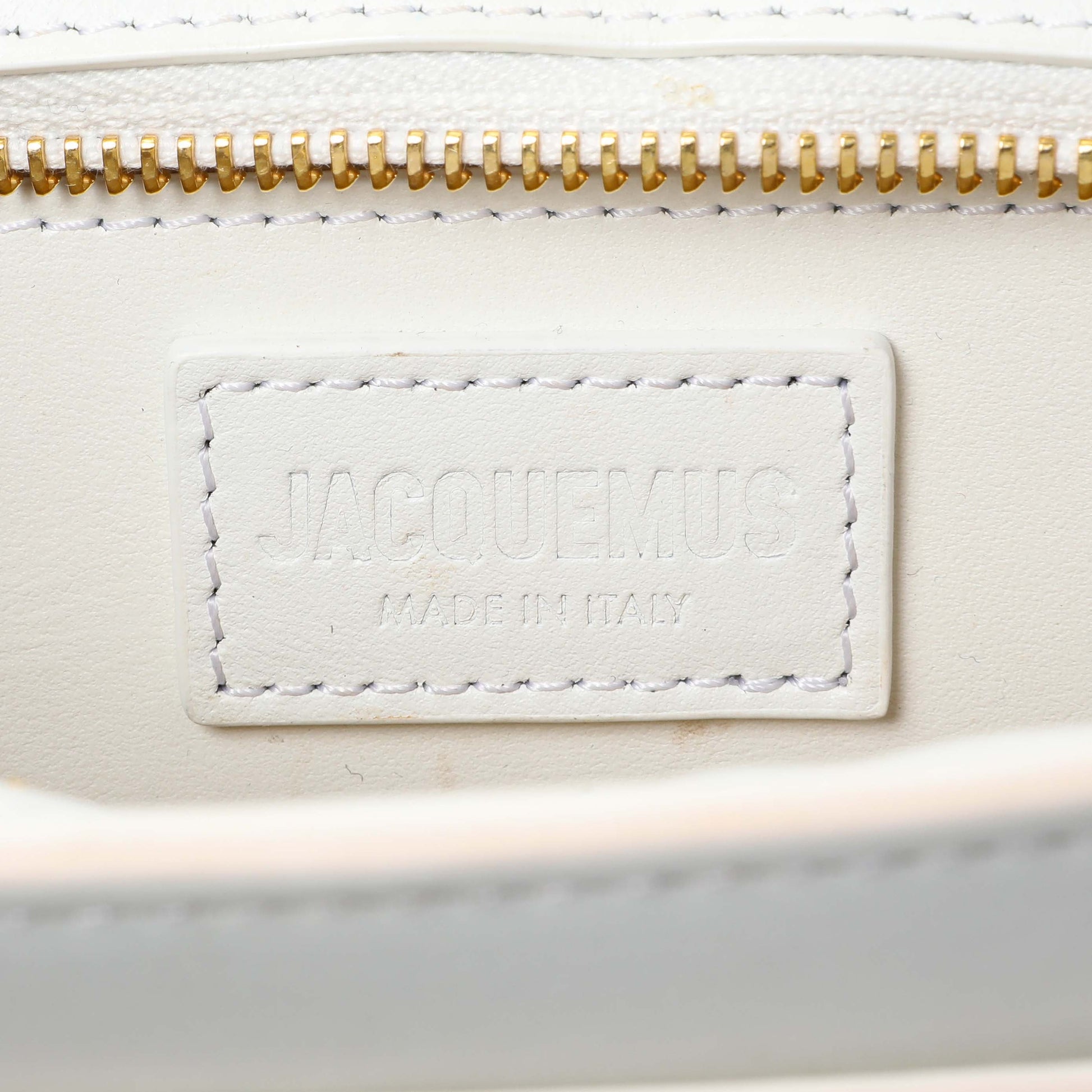 Exclusive Jacquemus White Calfskin Le Ciuciu Satchel — Alternate View 7