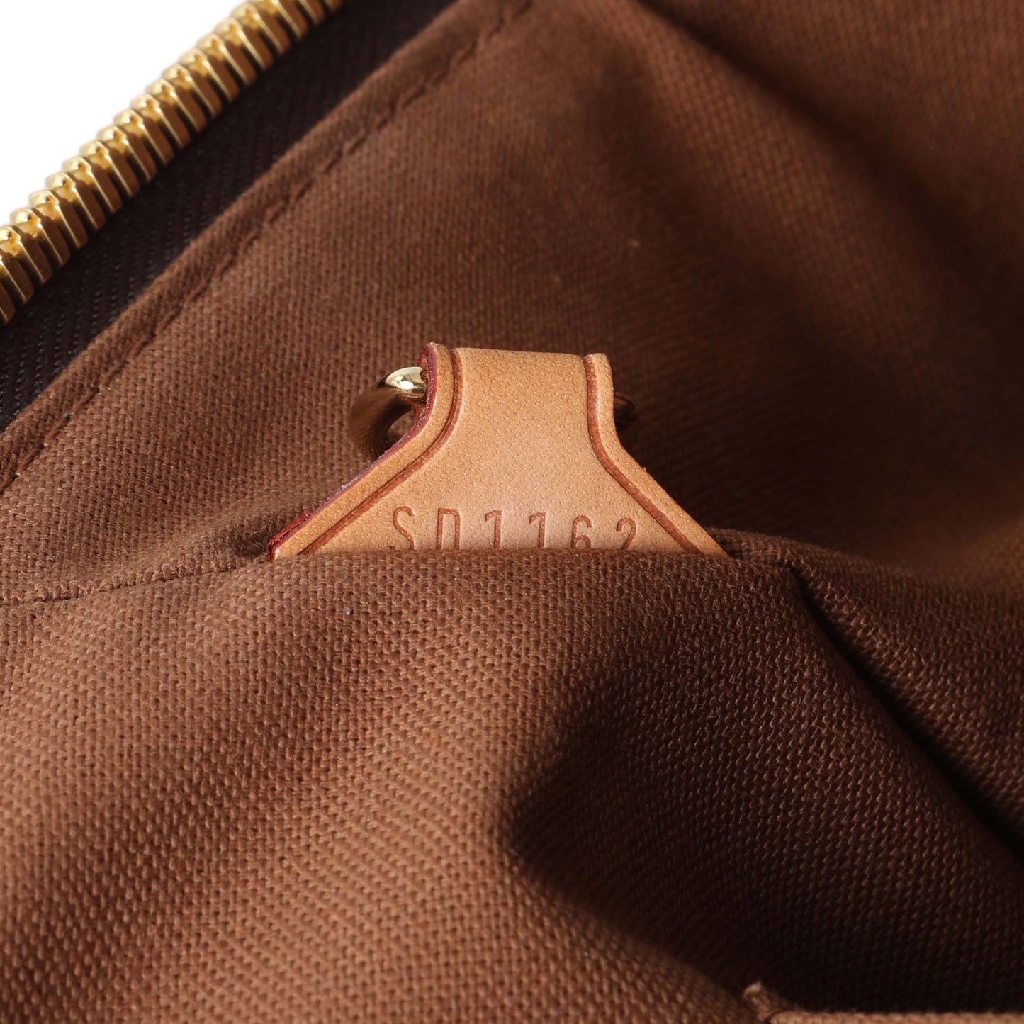 Exclusive Louis Vuitton Monogram Tivoli GM — Lifestyle View