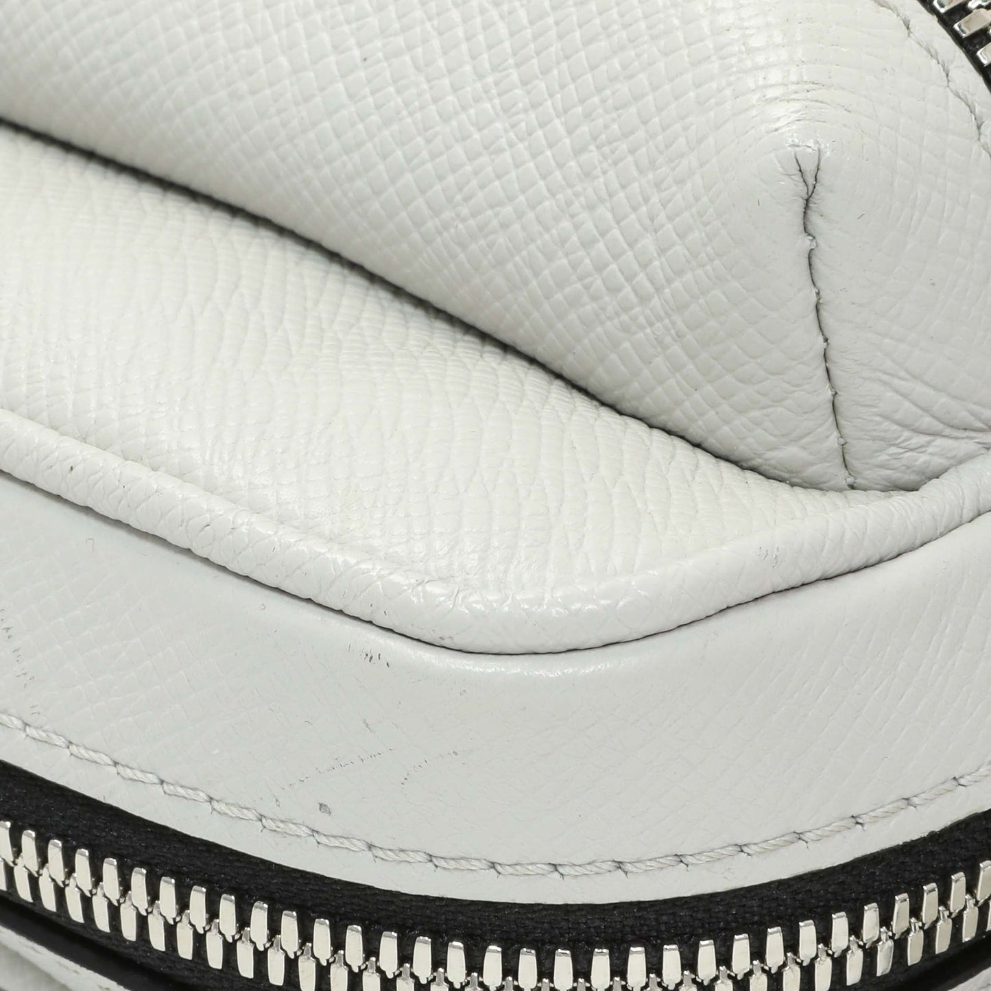 Exclusive Louis Vuitton White Monogram Taiga Outdoor Bumbag — Alternate View 7