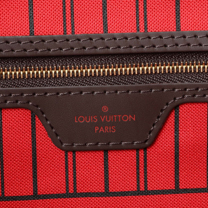 Exclusive Louis Vuitton Damier Ebene Neverfull MM — Detail View