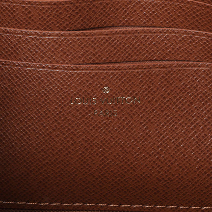 Exclusive Louis Vuitton Monogram Ivy Wallet On Chain — Detail View