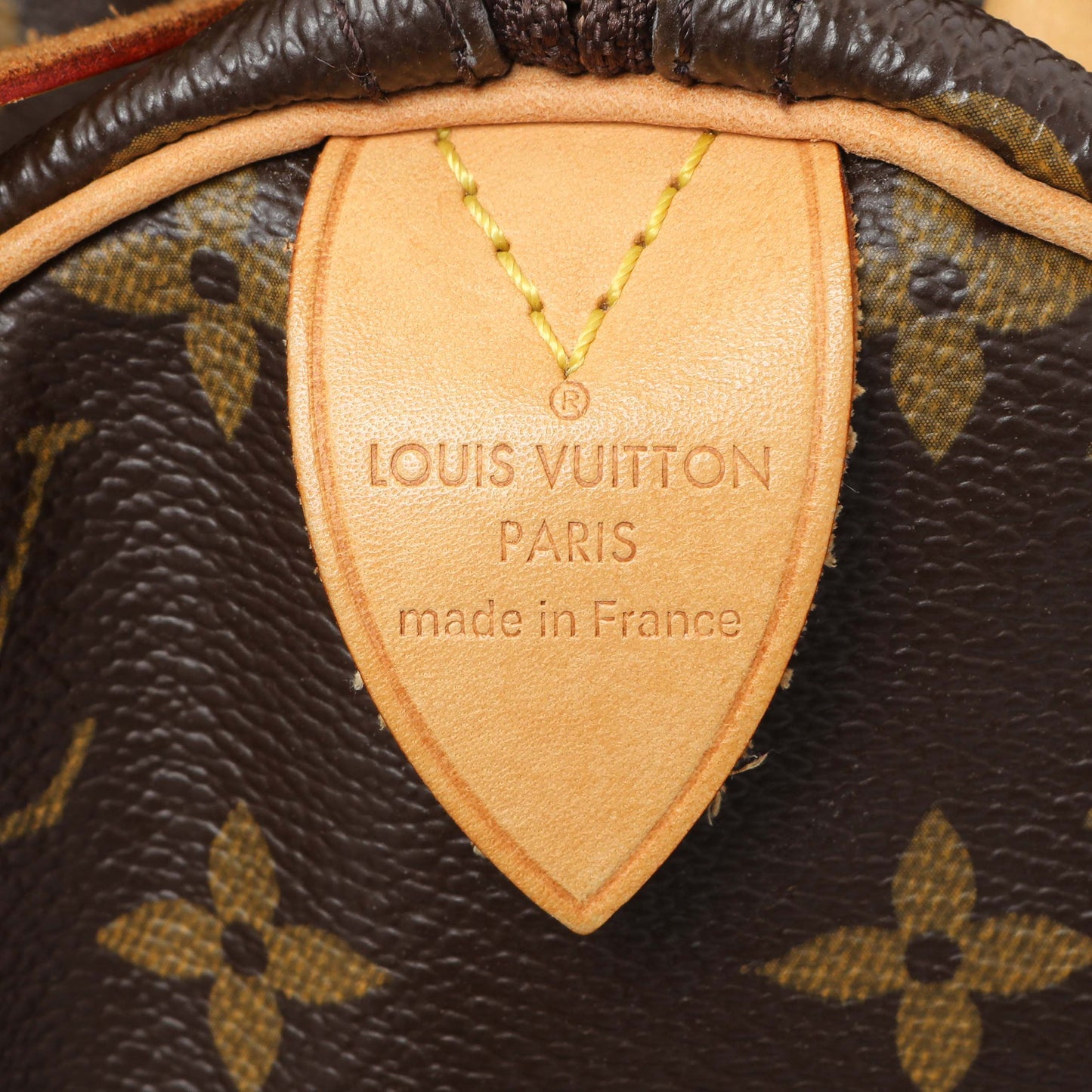 Exclusive Louis Vuitton Monogram Speedy 30 — Detail View
