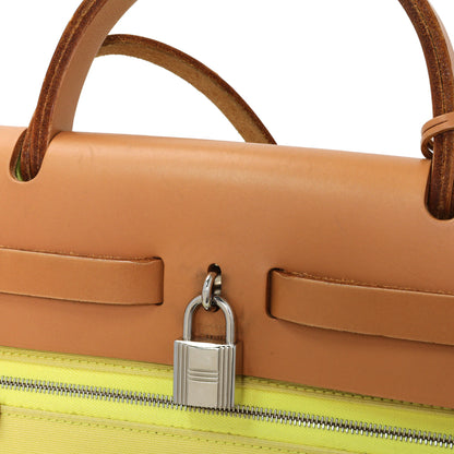 Exclusive Hermes Vache Hunter Yellow Toile Herbag Zip 31 PM — Alternate View 13