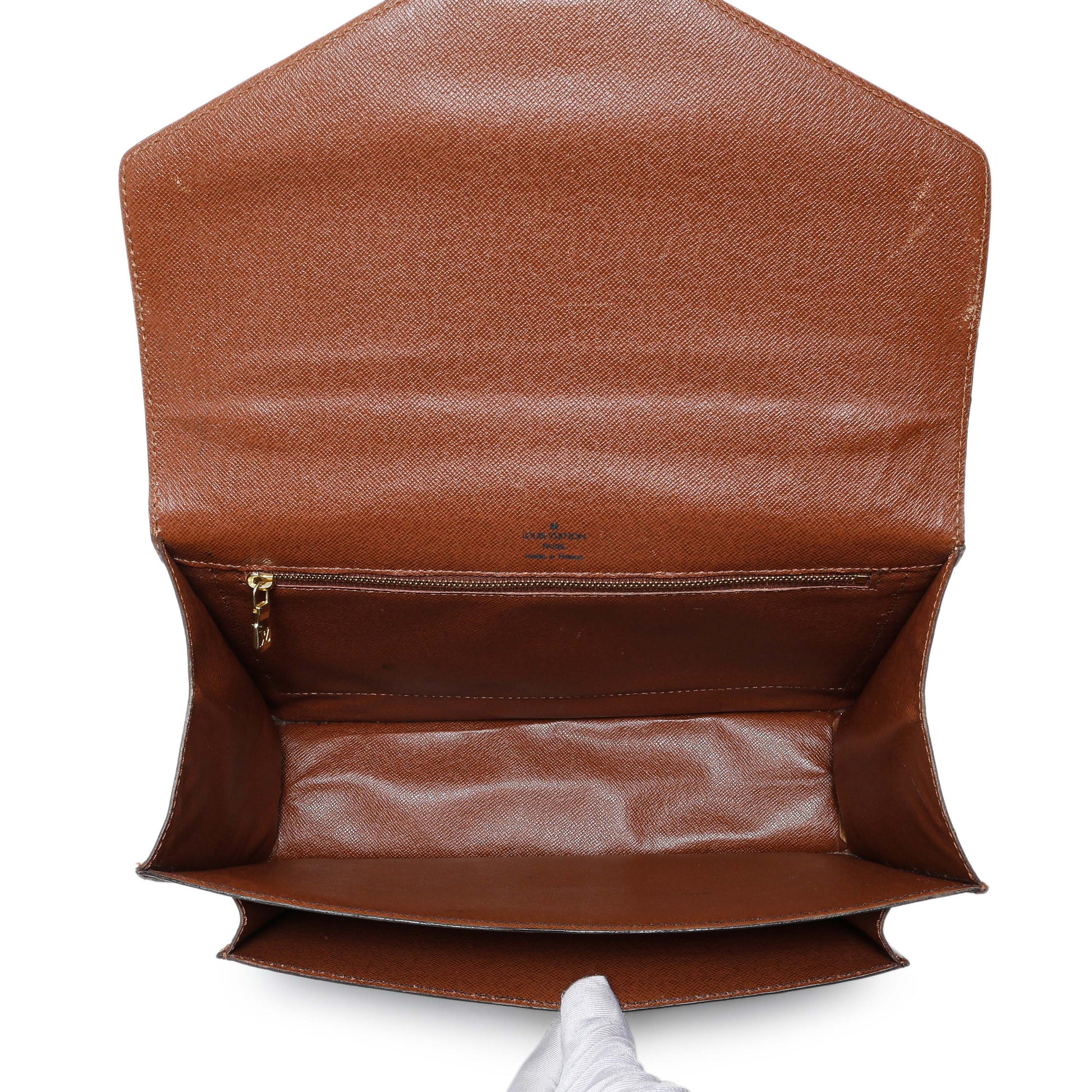 Exclusive Louis Vuitton Monogram Monceau 28 — Alternate View 8