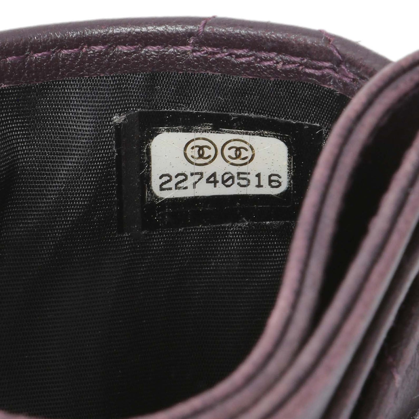 Exclusive Chanel Purple Lambskin Quilted Card Holder — Alternate View 11