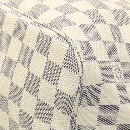 Exclusive Louis Vuitton Damier Azur Neverfull MM — Detail View