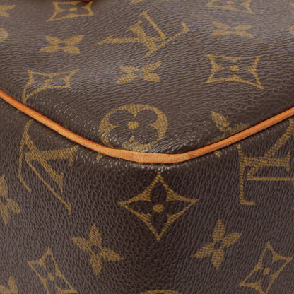 Exclusive Louis Vuitton Monogram Cite MM — Alternate View 10