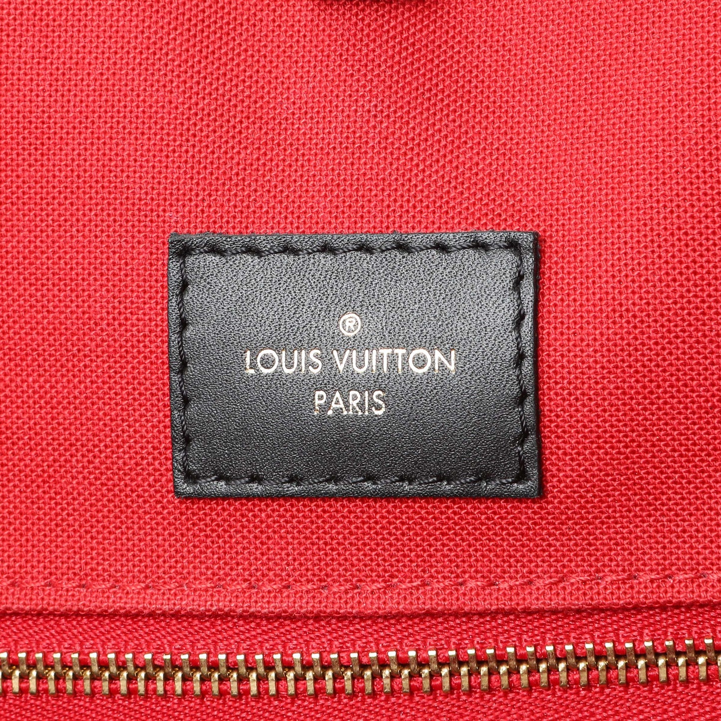 Exclusive Louis Vuitton Reverse Monogram Giant Onthego GM — Lifestyle View