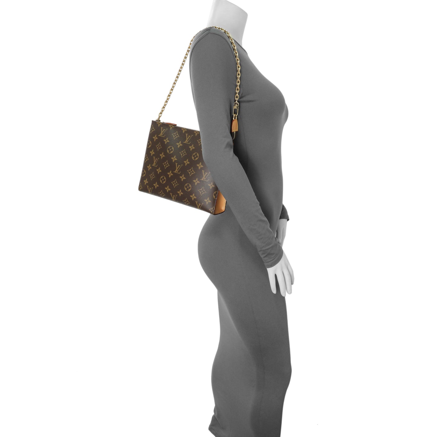 Exclusive Louis Vuitton Toiletry Pouch On Chain — Alternate View 7