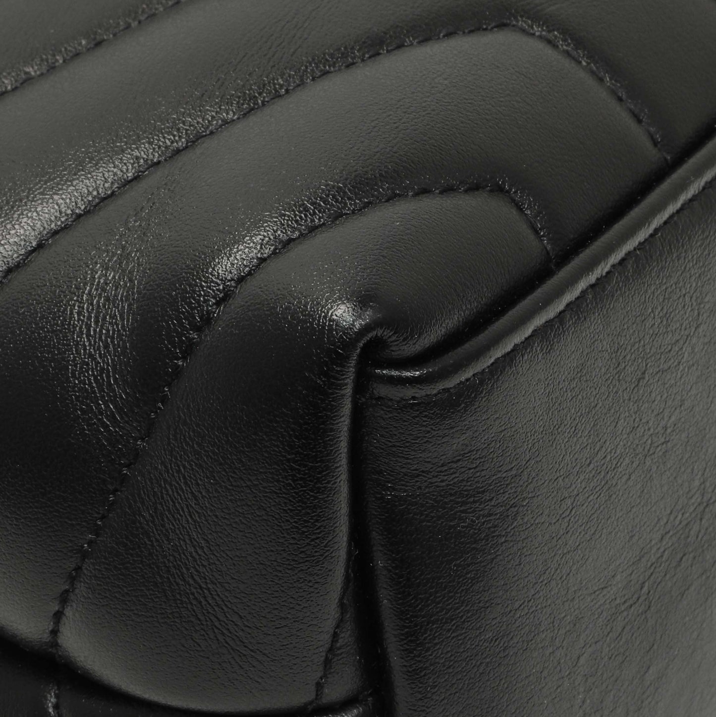 Exclusive Saint Laurent Black Calfskin Y Quilted Monogram Small Loulou Chain Satchel — Top View