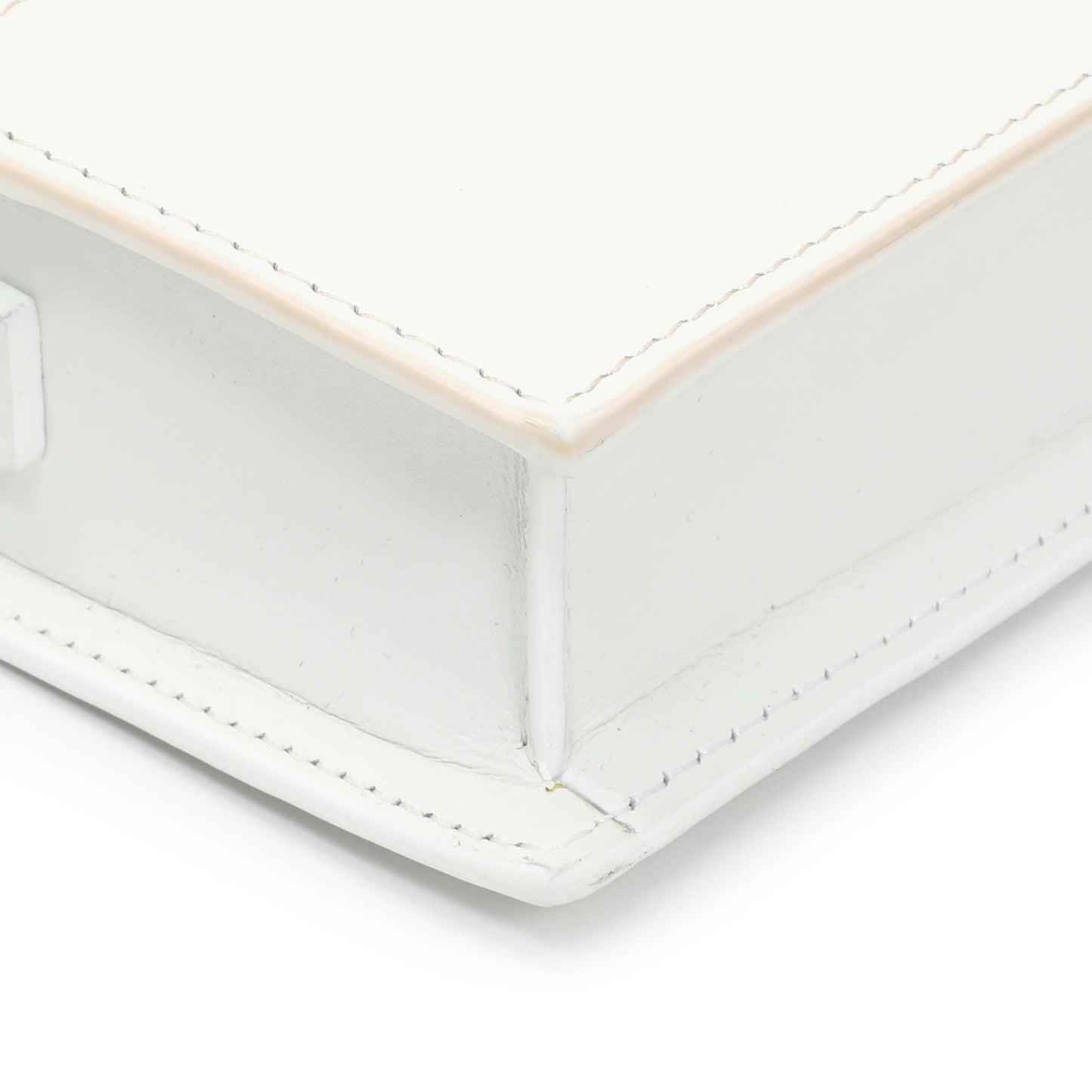 Exclusive Jacquemus White Calfskin Le Ciuciu Satchel — Top View