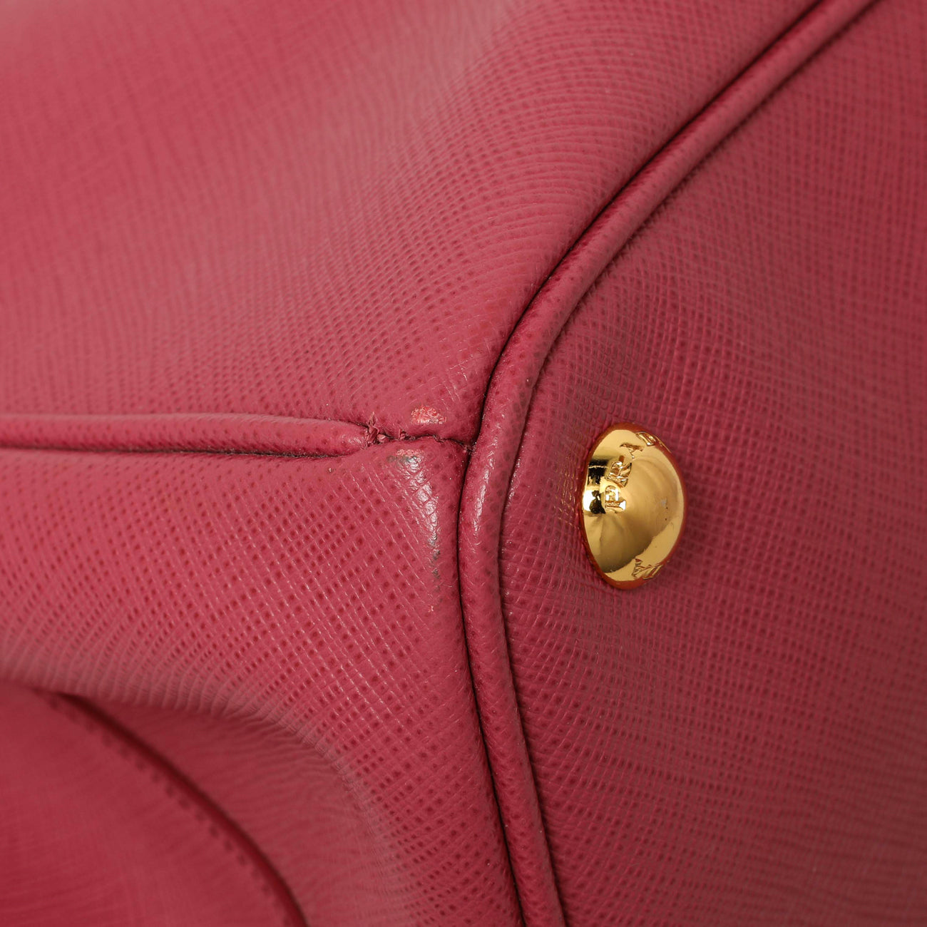 Exclusive Prada Bruyere Saffiano Large Galleria Double Zip Tote — Lifestyle View