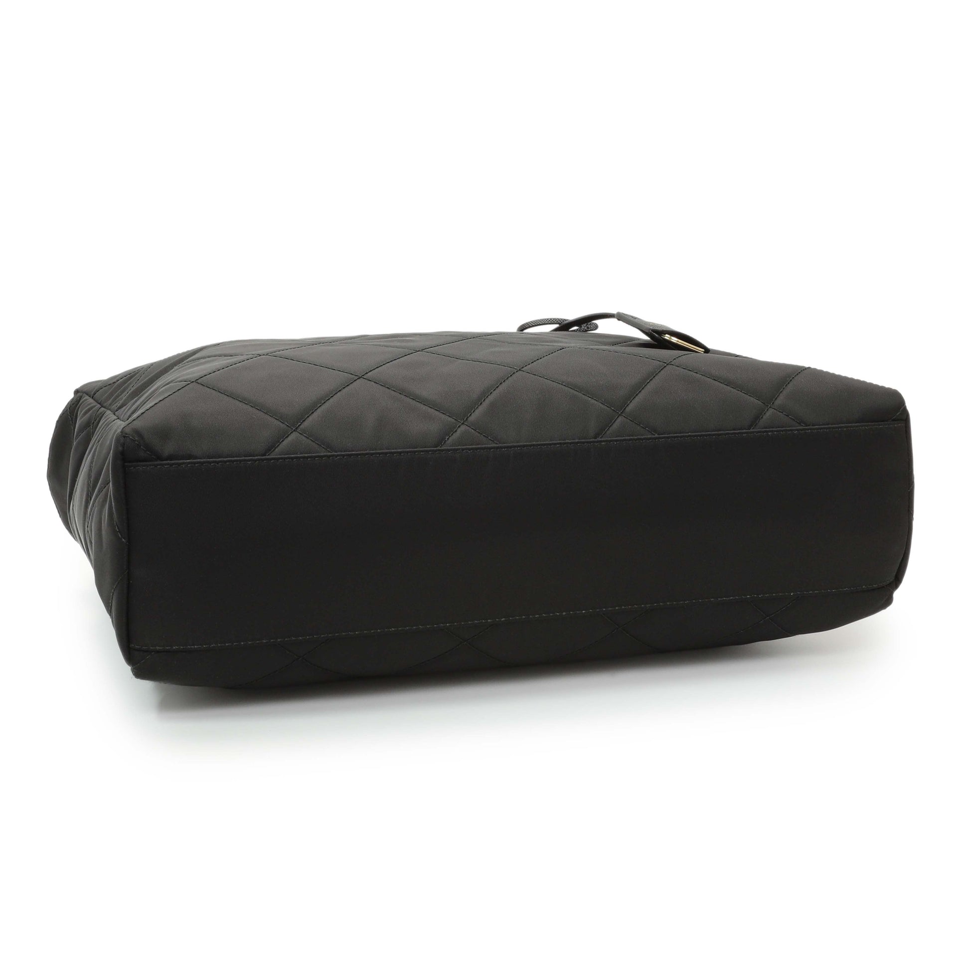 Exclusive Prada Black Re-Nylon Triangle Stitched Re-Edition 1995 Chaine Large Shoulder Bag — Back View