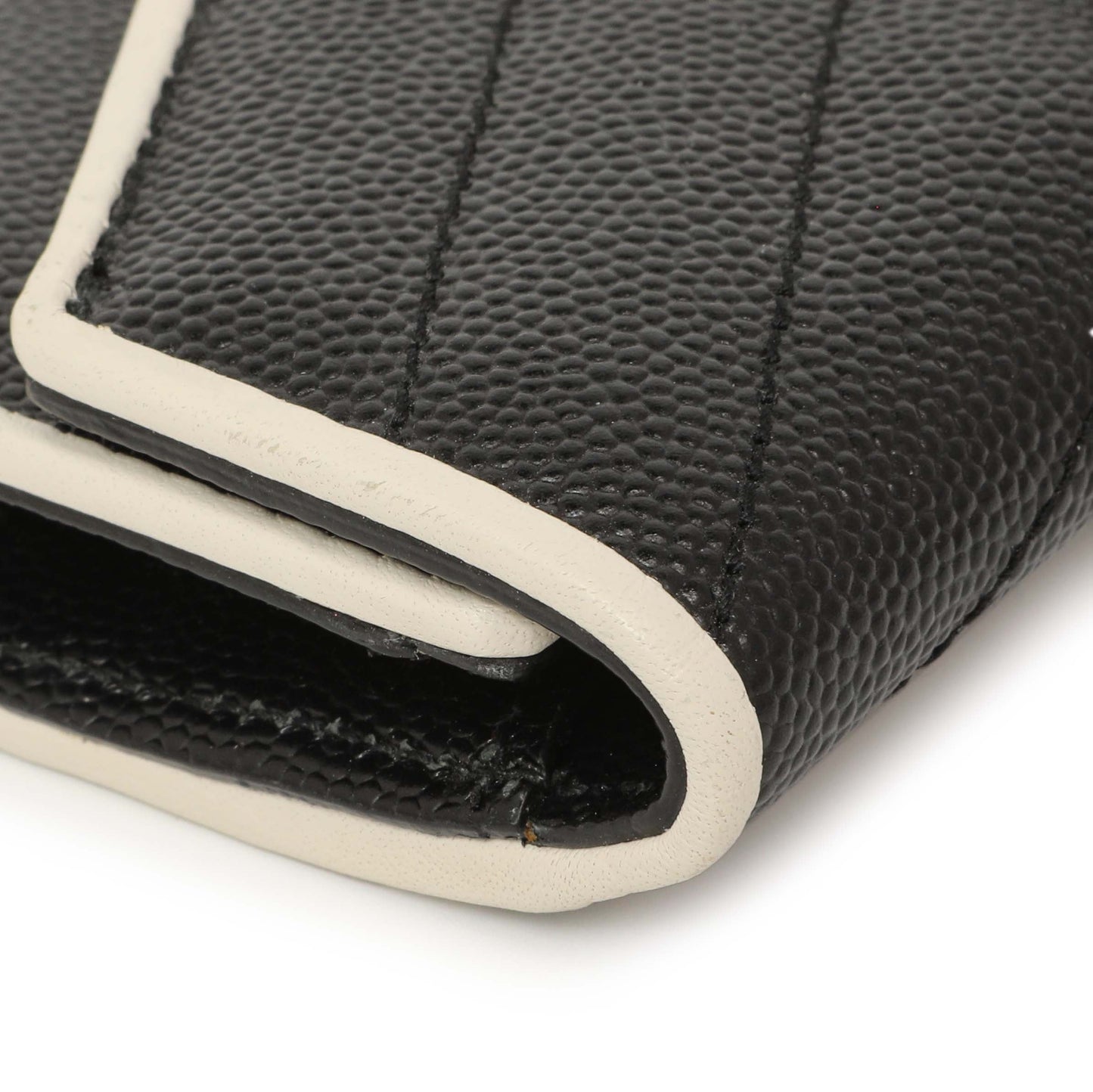 Exclusive Saint Laurent Black Grain De Poudre Matelasse Chevron Monogram Envelope Wallet — Alternate View 8