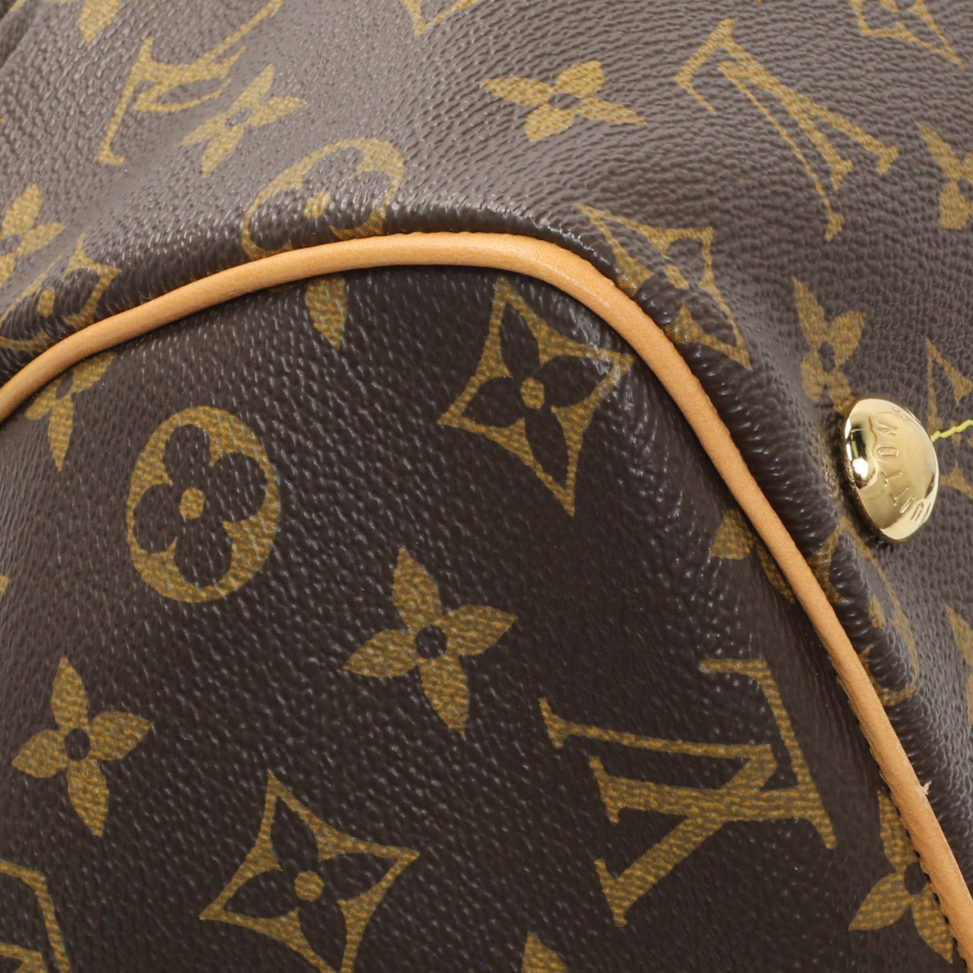Exclusive Louis Vuitton Monogram Tivoli GM — Lifestyle View