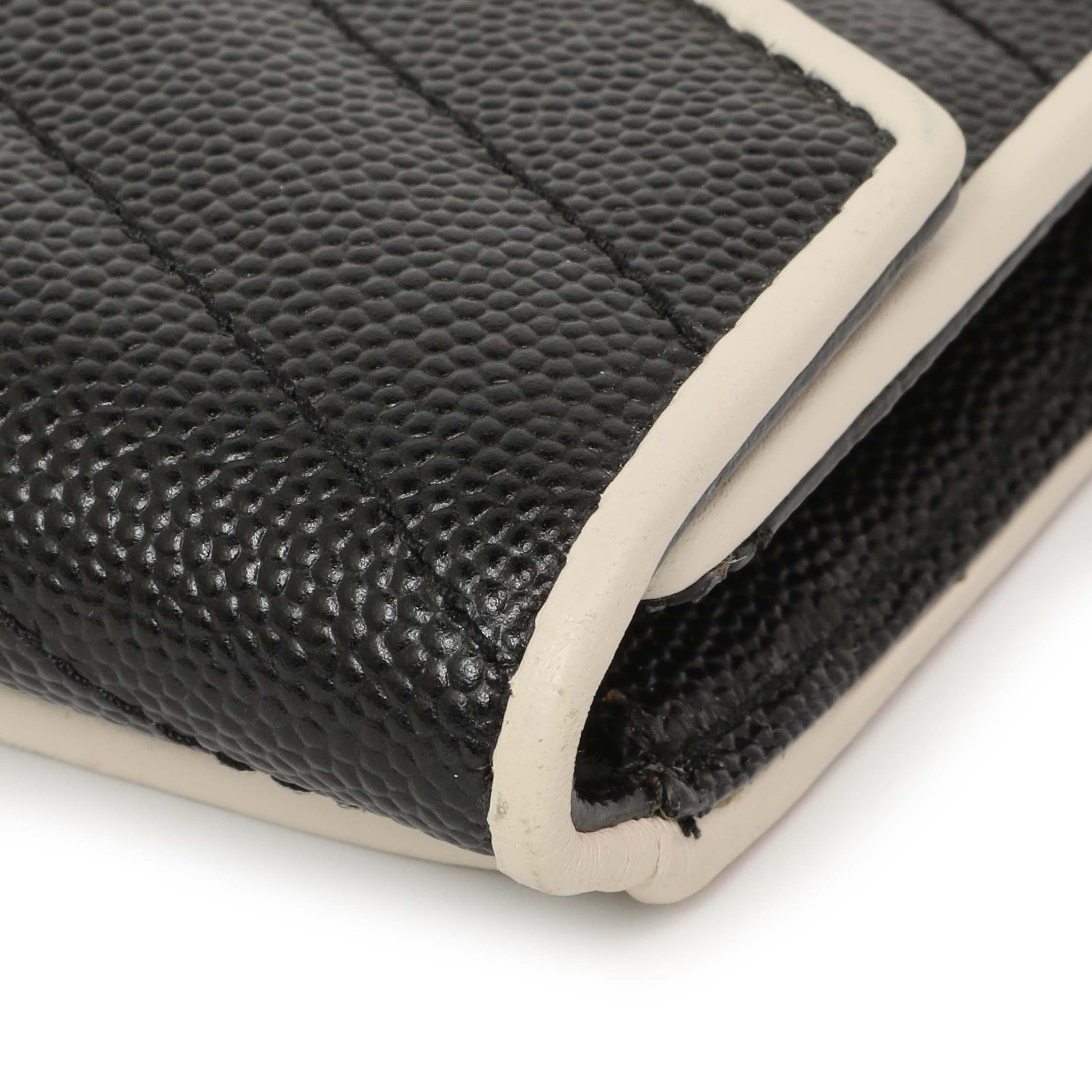 Exclusive Saint Laurent Black Grain De Poudre Matelasse Chevron Monogram Envelope Wallet — Alternate View 9