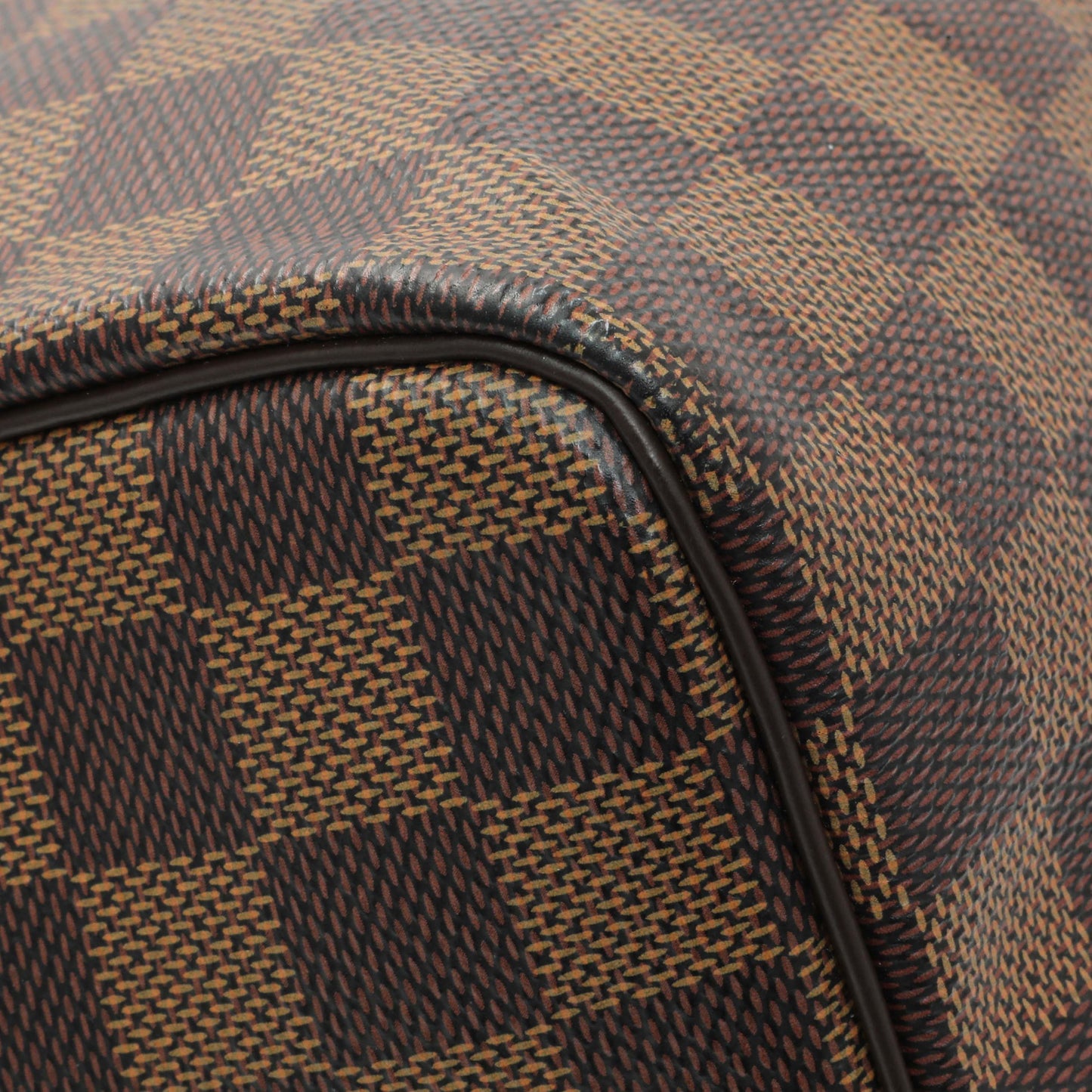 Exclusive Louis Vuitton Damier Ebene Speedy 25 — Top View