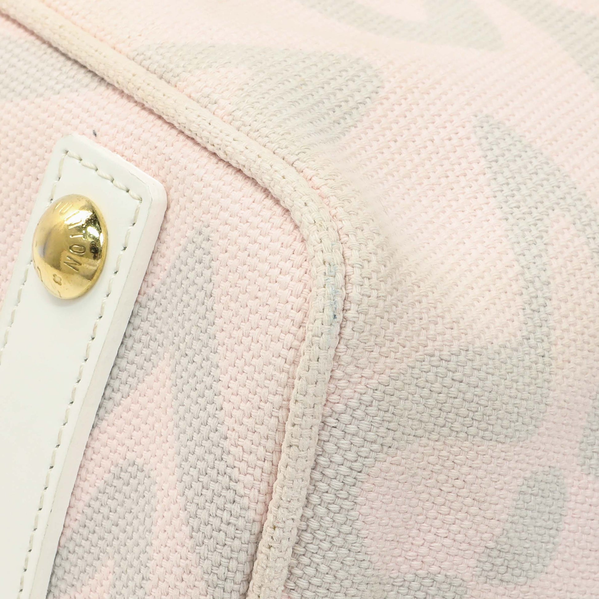 Exclusive Louis Vuitton Tahitienne Cabas PM — Detail View