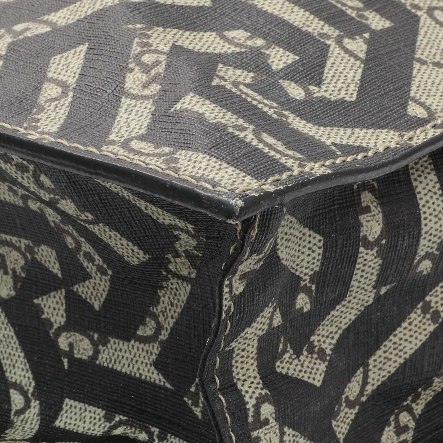 Exclusive Gucci Convertible Soft Open Caleido GG Coated Canvas tote bag — Top View