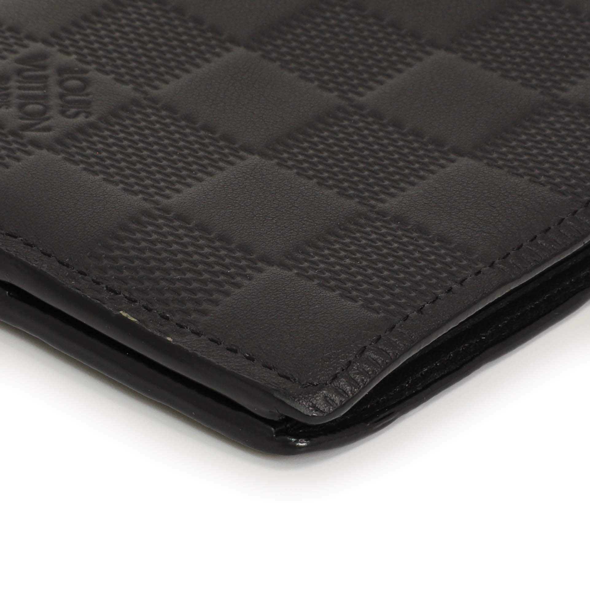 Exclusive Louis Vuitton Black Damier Infini Slender Wallet — Detail View