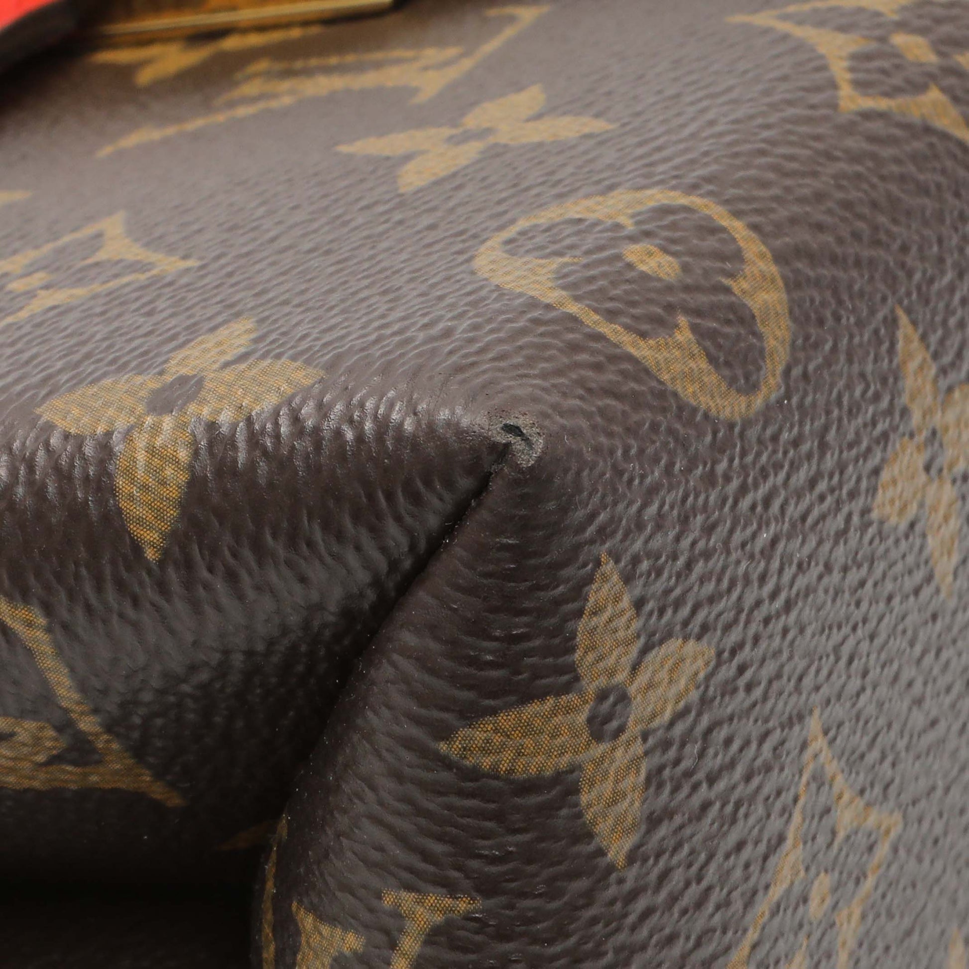 Exclusive Louis Vuitton Monogram Coquelicot Locky BB — Top View