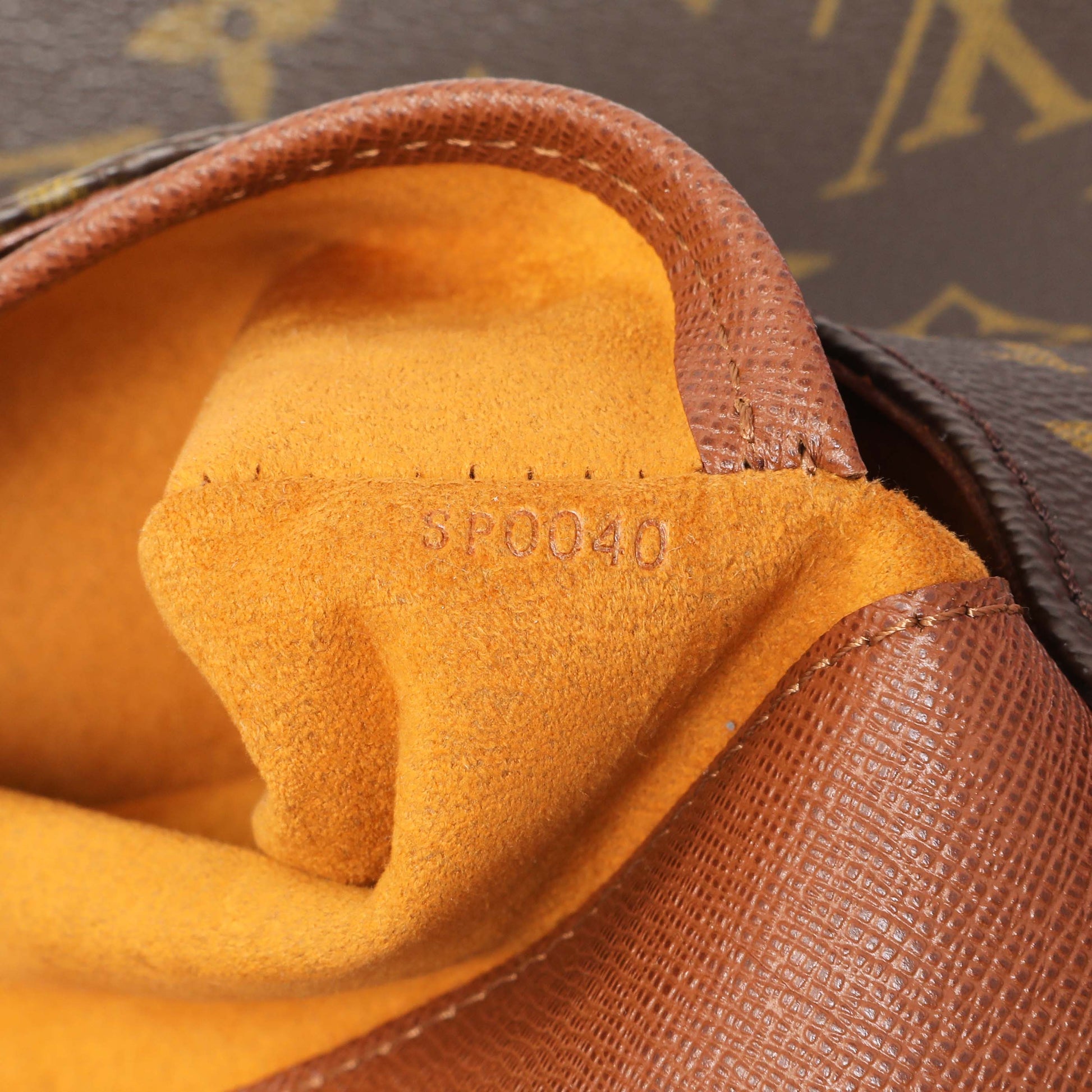 Exclusive Louis Vuitton Monogram Musette Tango — Alternate View 8