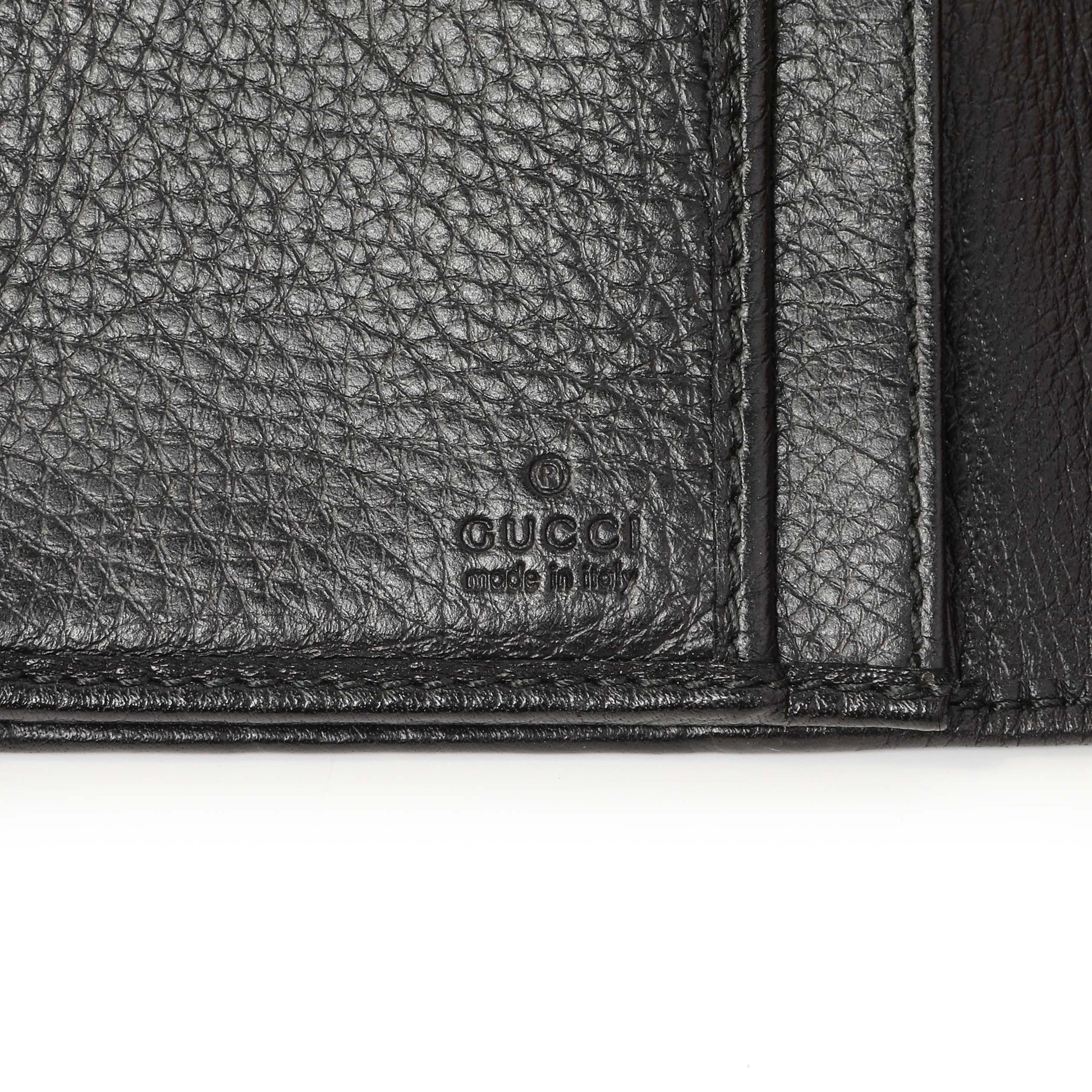 Exclusive Gucci Black Guccissima Web Long Wallet — Detail View