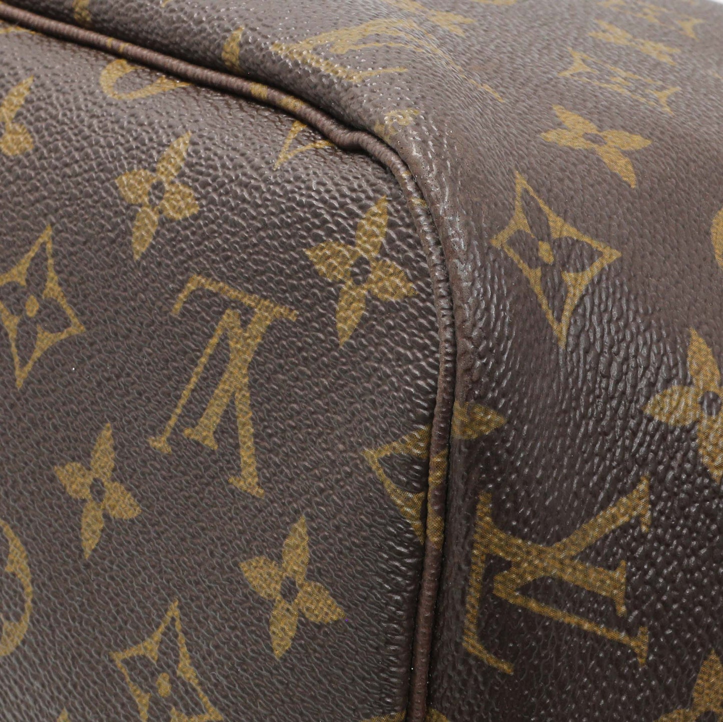 Exclusive Louis Vuitton Monogram Neverfull MM — Alternate View 7