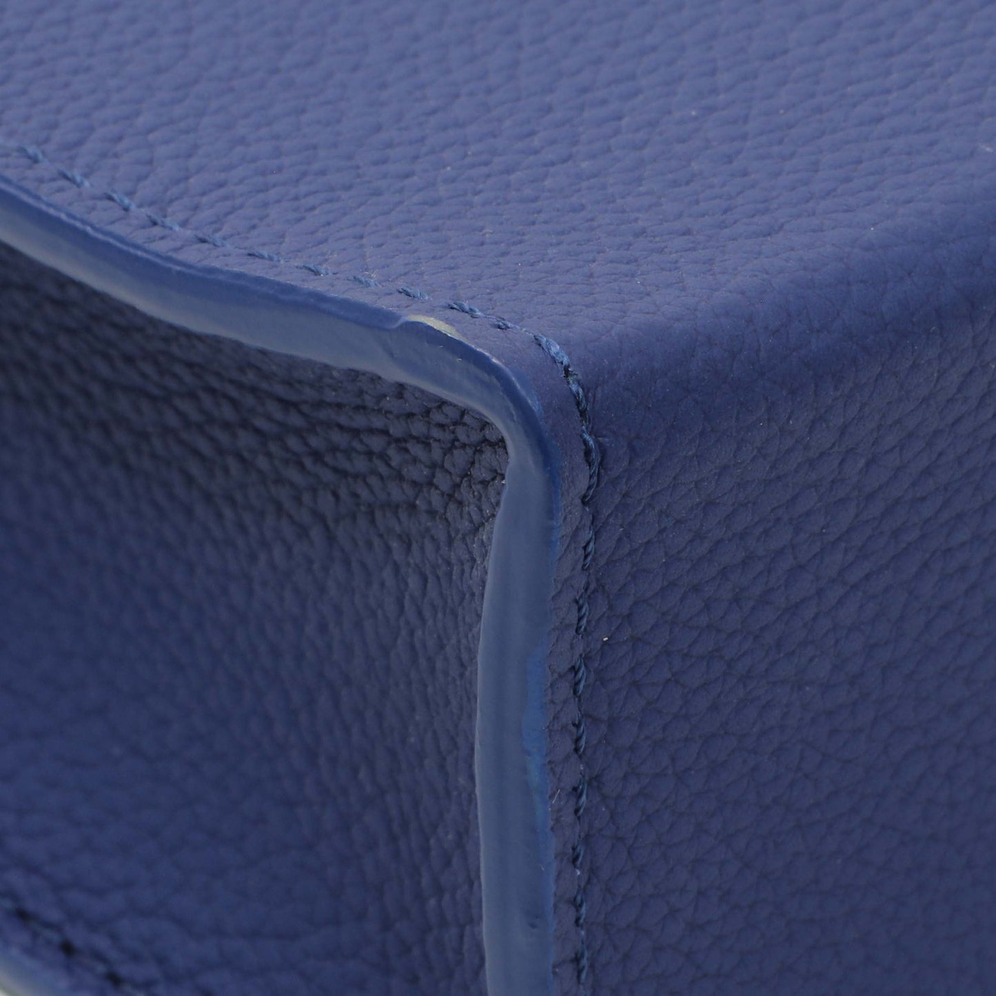 Exclusive Louis Vuitton Blue Calfskin Virgil Abloh Sac Plat XS — Lifestyle View