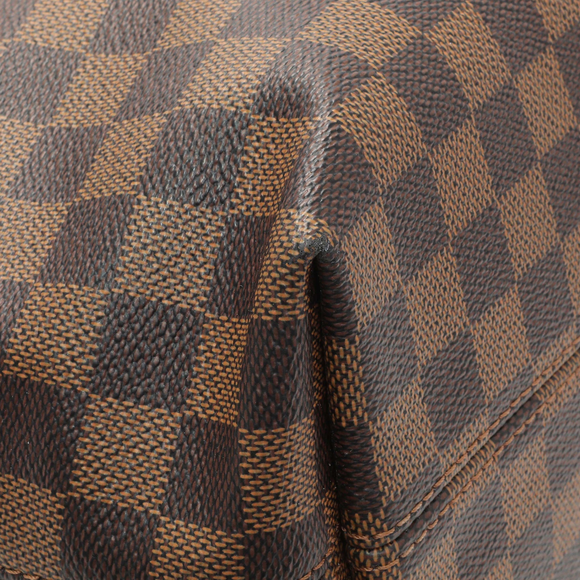 Exclusive Louis Vuitton Damier Ebene Graceful PM — Top View