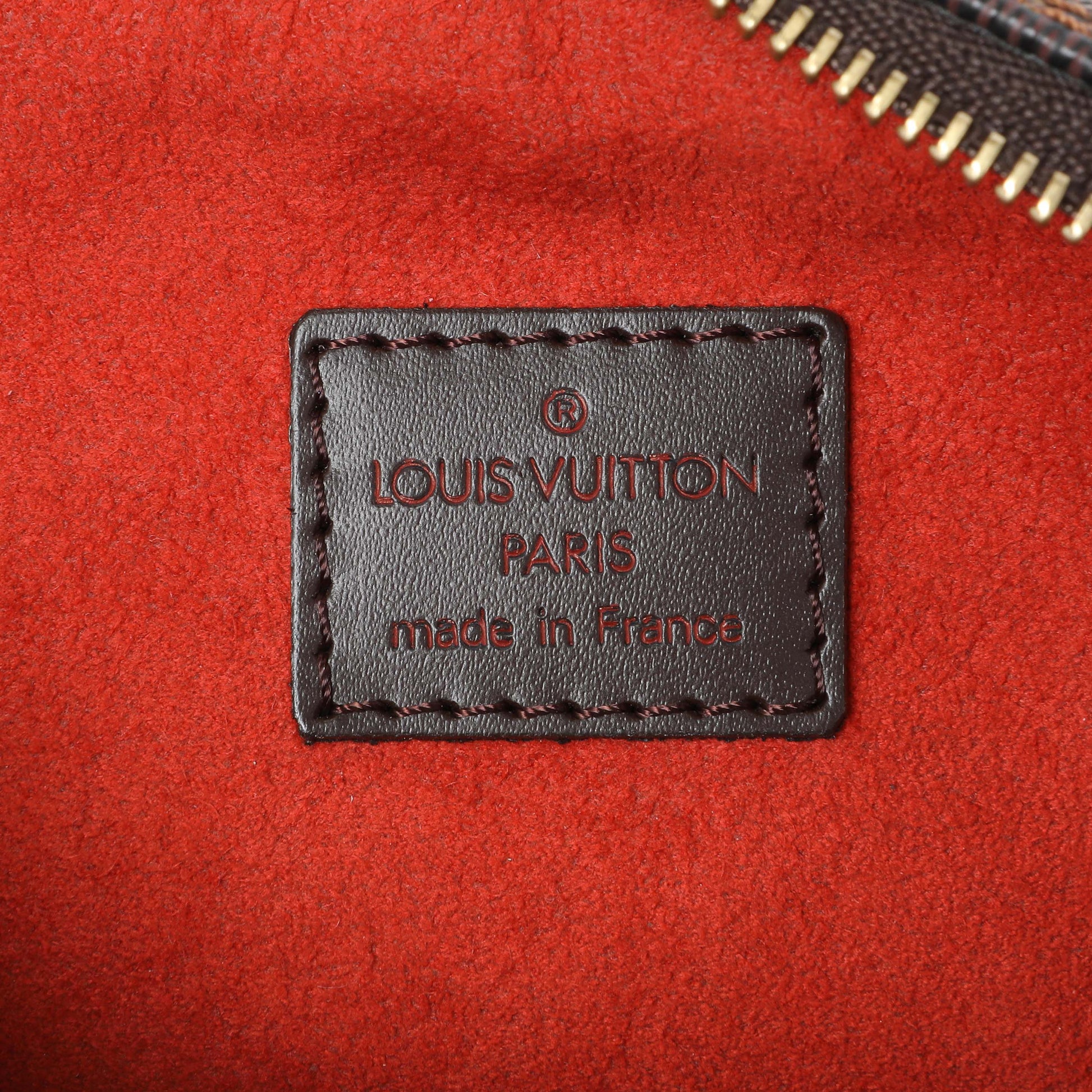 Exclusive Louis Vuitton Damier Ebene Pochette Ipanema — Detail View