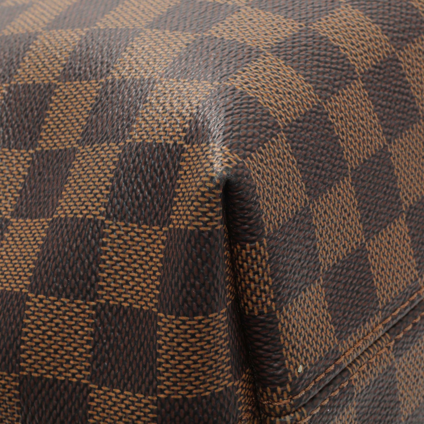 Exclusive Louis Vuitton Damier Ebene Graceful PM — Lifestyle View