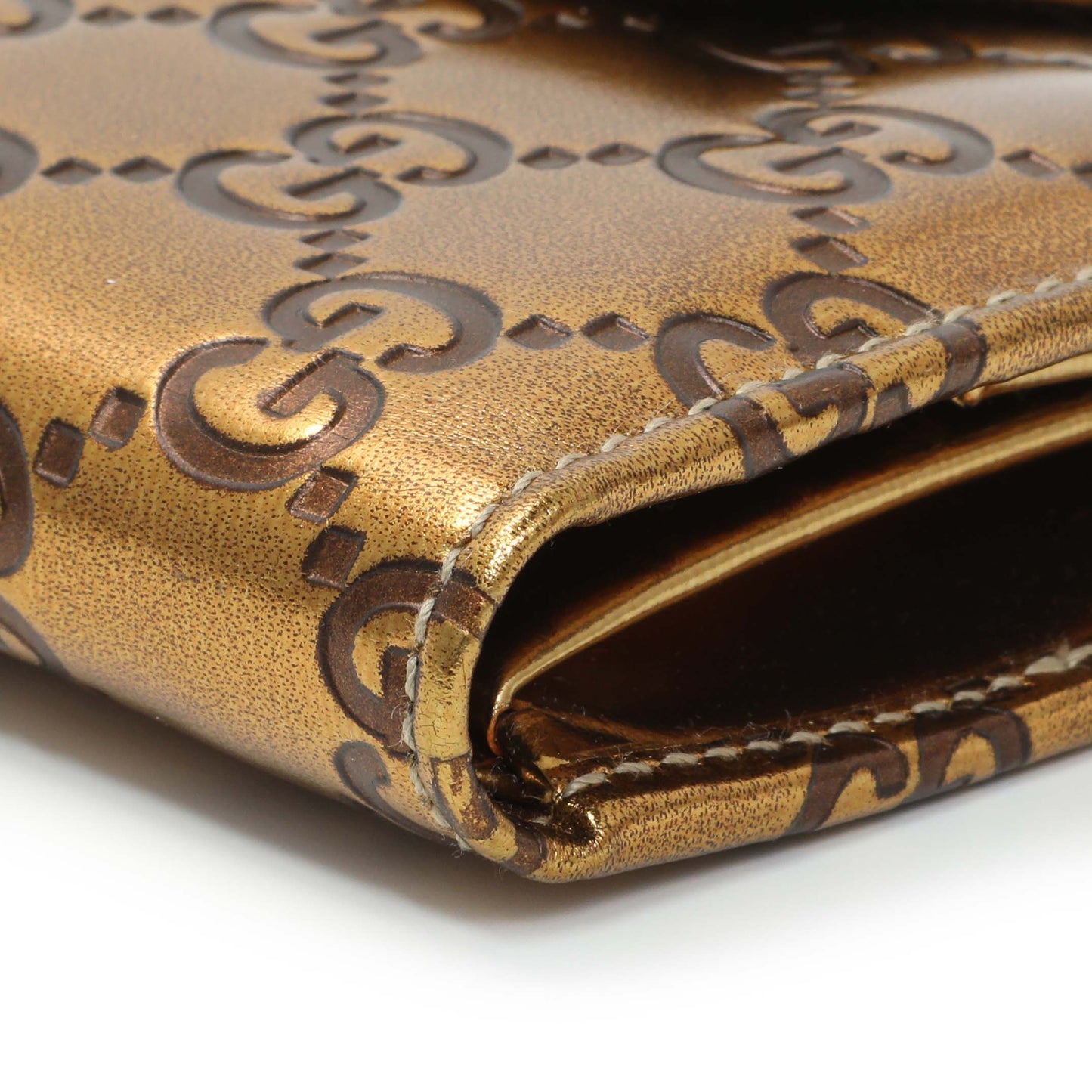Exclusive Gucci Bronze Guccissima Compact Wallet — Detail View