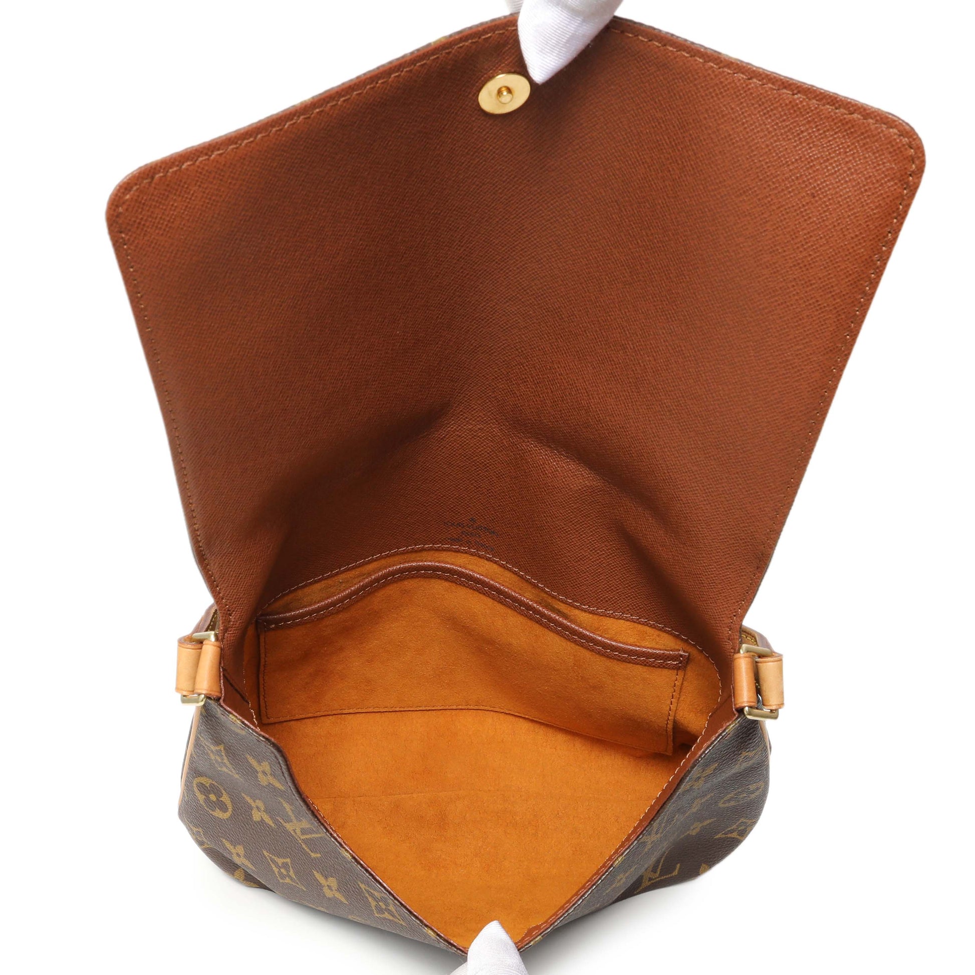 Exclusive Louis Vuitton Monogram Musette Tango — Lifestyle View