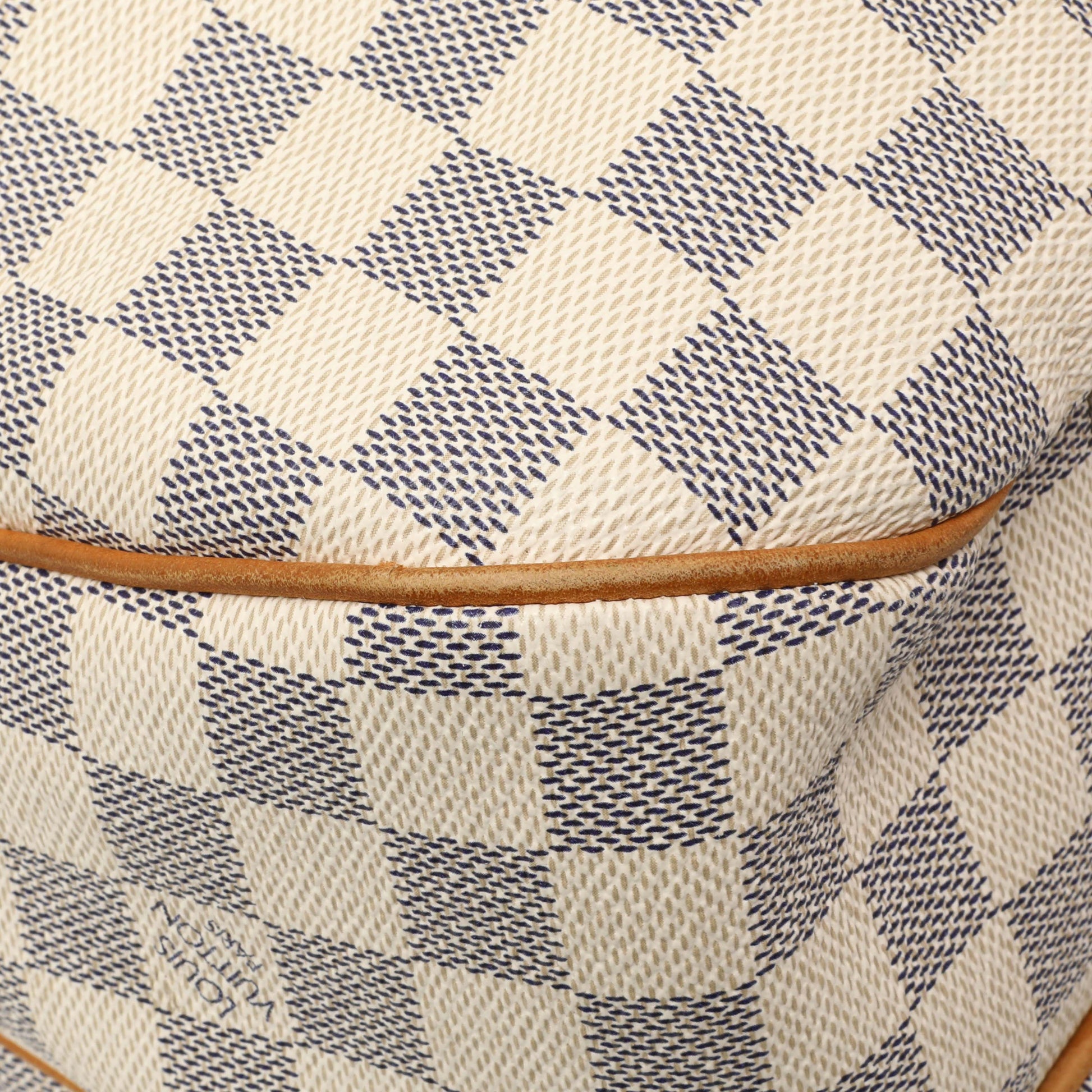 Exclusive Louis Vuitton Damier Azur Evora GM — Top View
