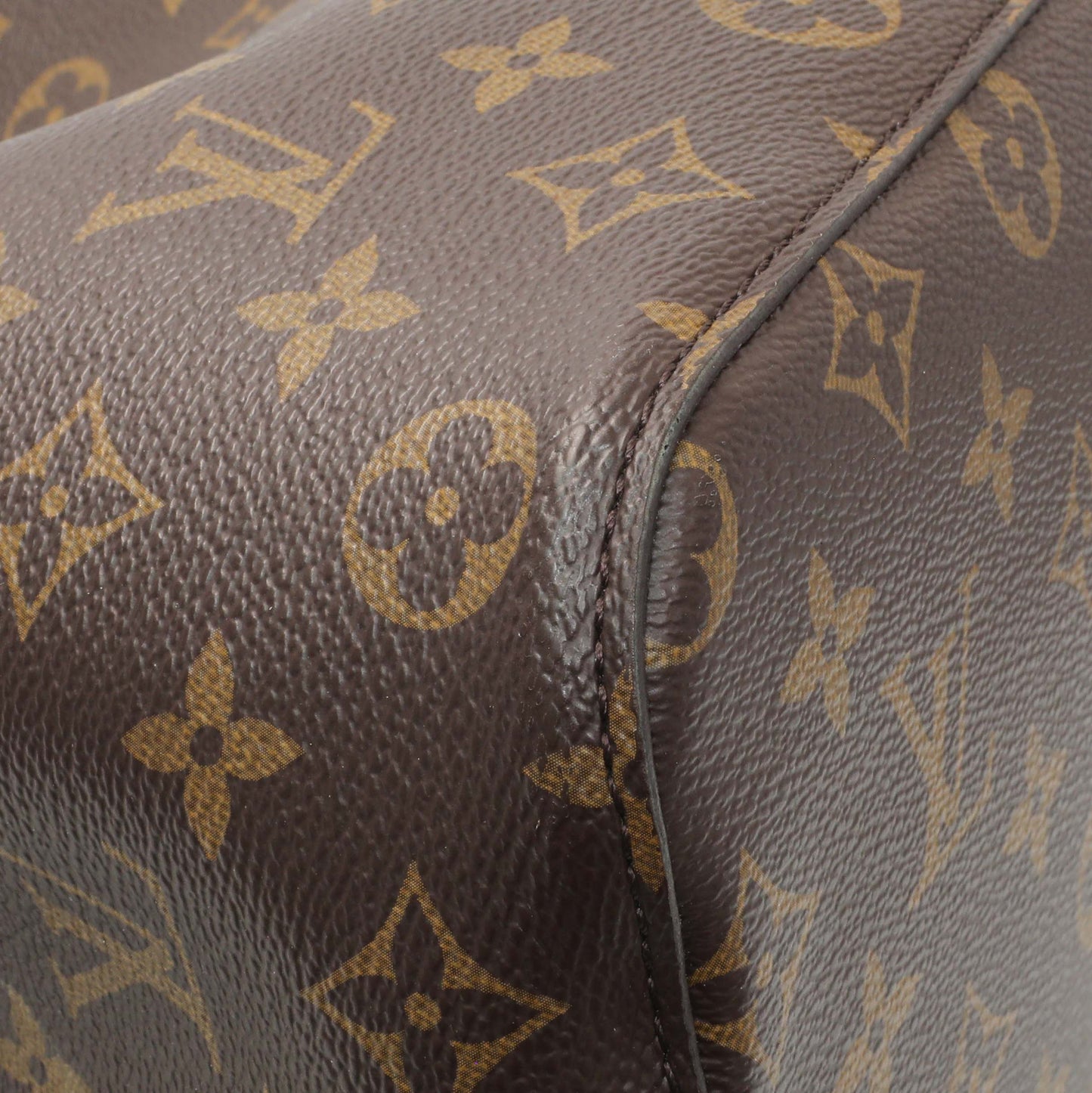 Exclusive Louis Vuitton Monogram Neonoe — Top View